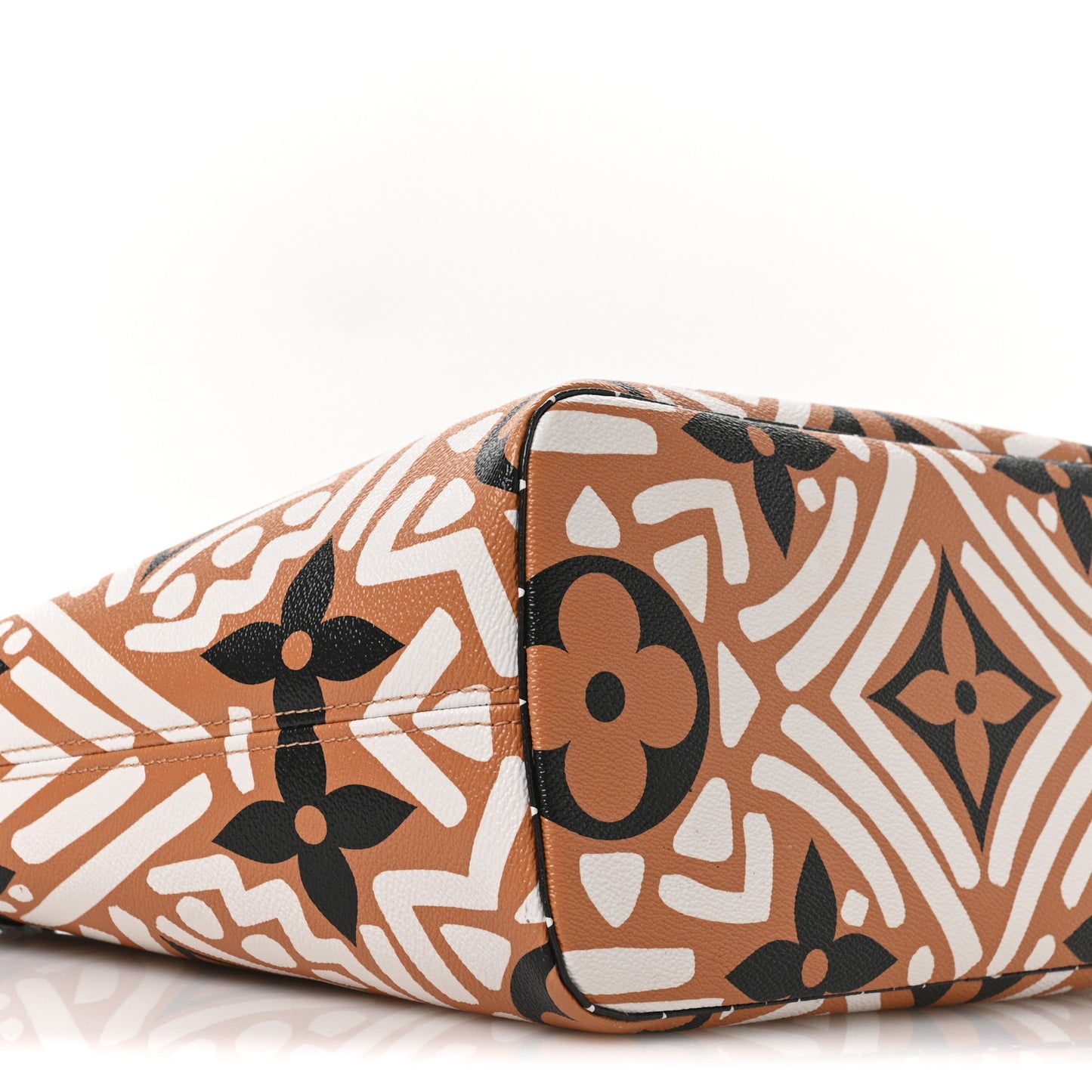 Monogram Giant Crafty Neverfull MM Creme Caramel