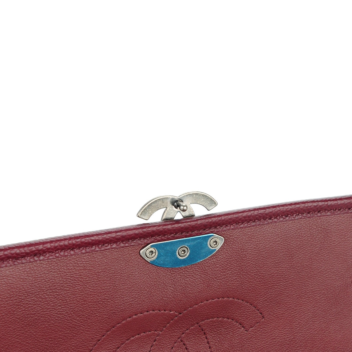 Chanel Nubuck Caviar Quilted Medium Daily Carry Messenger Burgundy 6 of 8