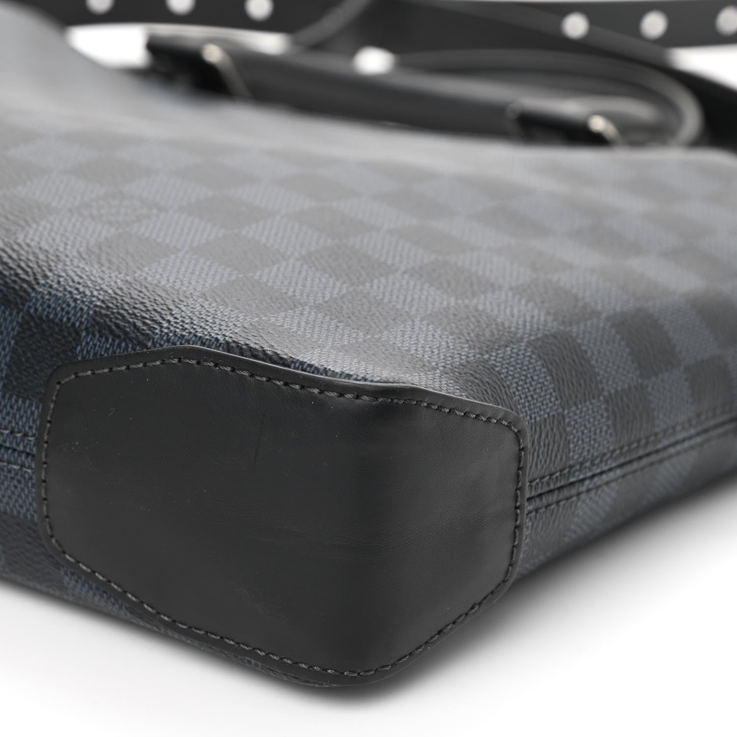 Louis Vuitton Damier Graphite Oliver Briefcase 7 of 7