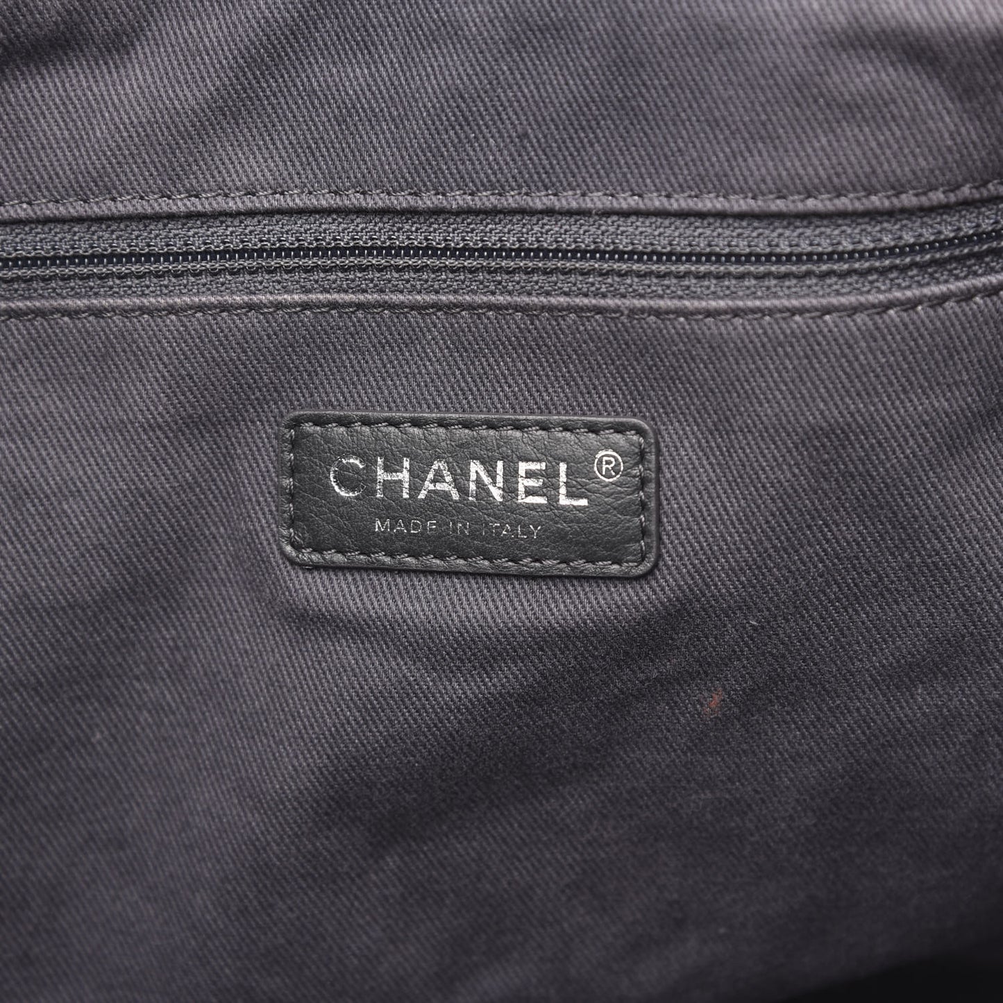 Lurex Boucle Medium Deauville Tote Grey