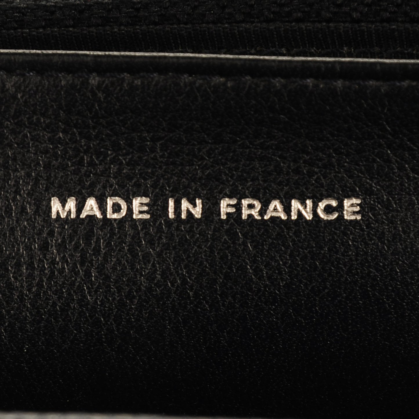 Caviar Quilted Wallet On Chain WOC Navy Blue