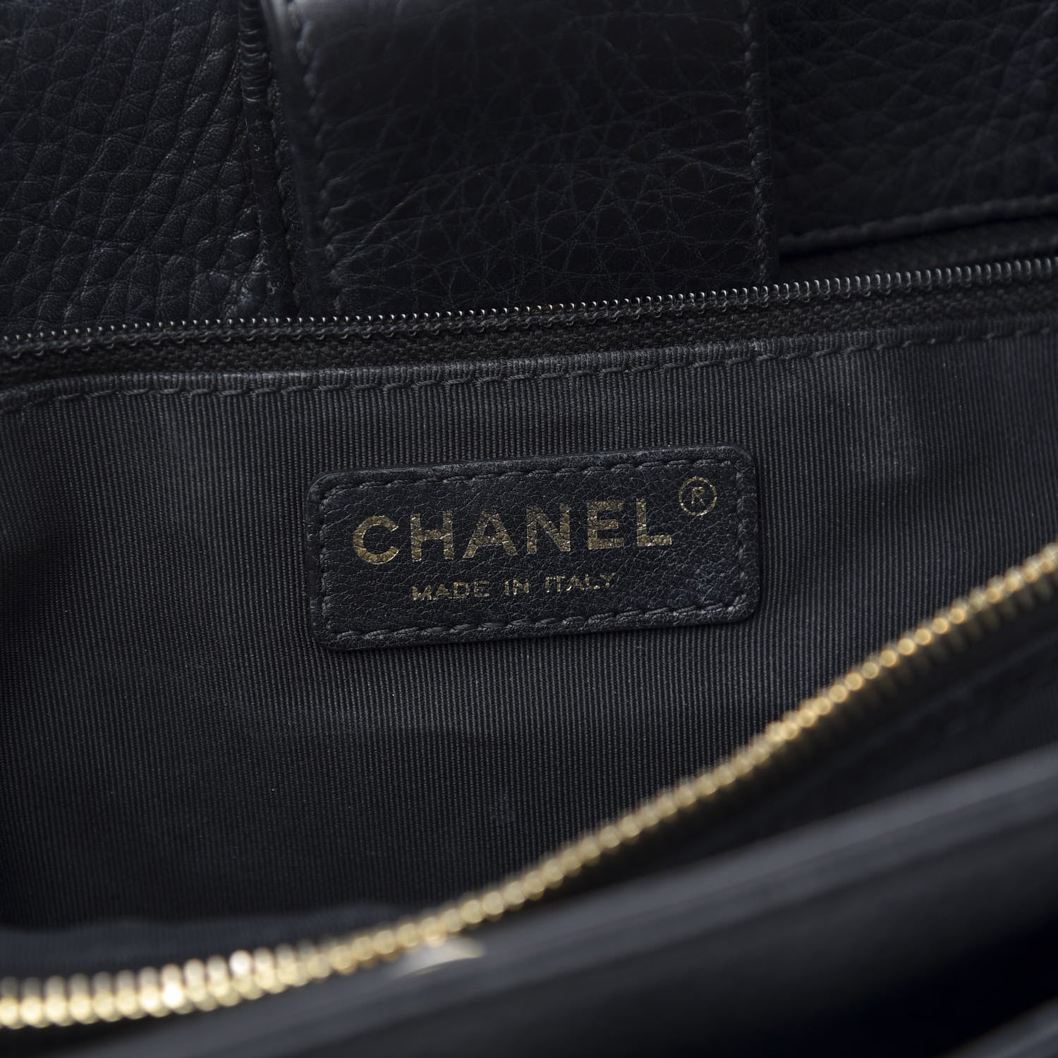 Chanel Calfskin Cerf Executive Shopper Tote Black 10 of 15