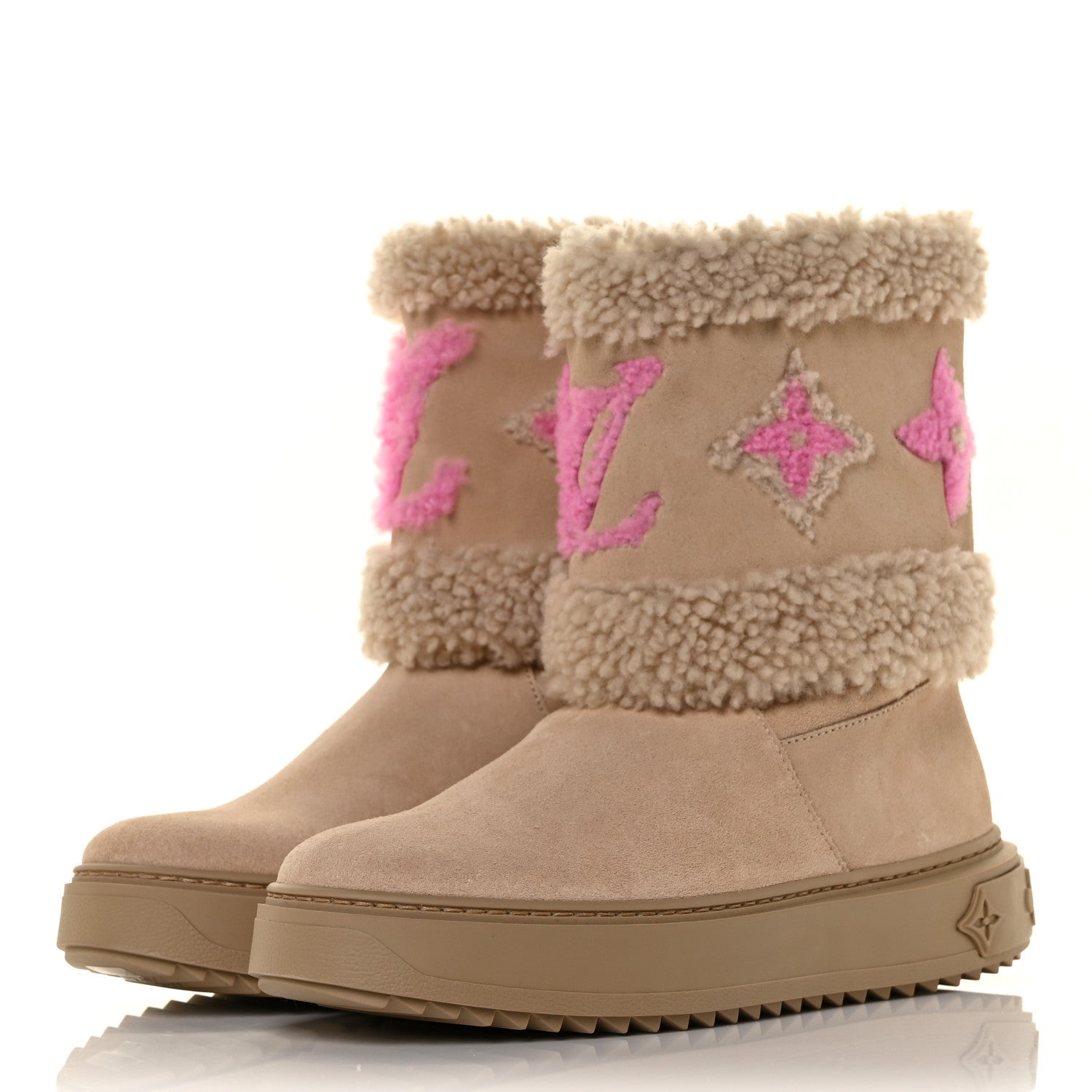 Louis Vuitton Suede Calfskin Shearling Snowdrop Flat Ankle Boot 35.5 Beige 3 of 7