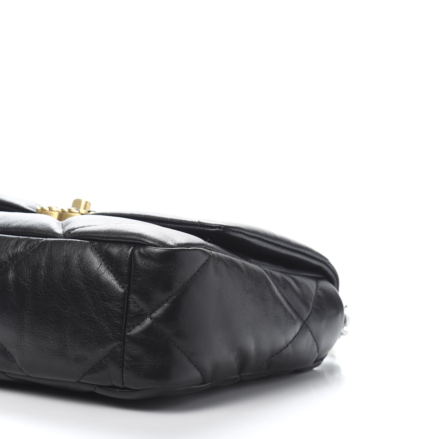 Goatskin Quilted Medium 19 Flap Black