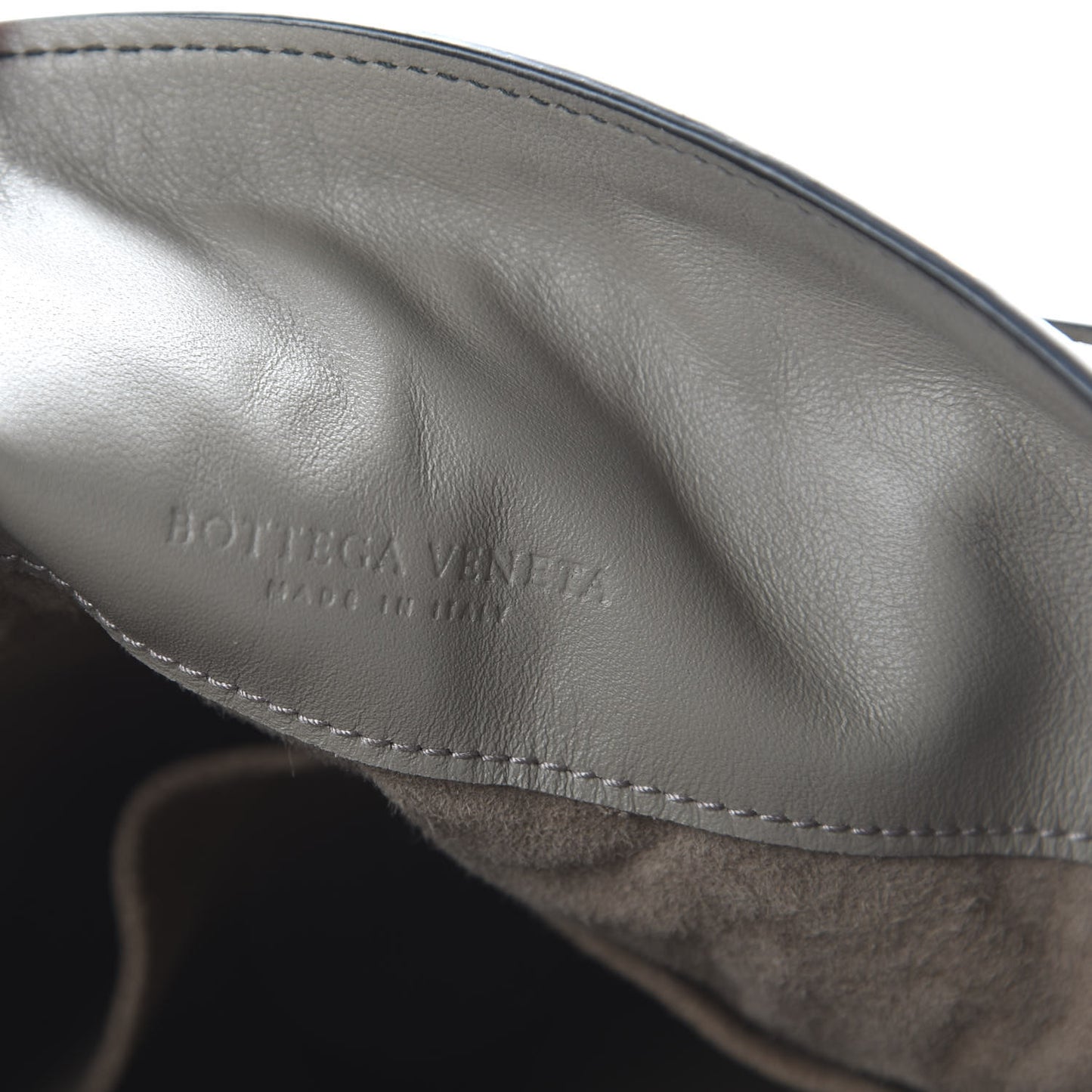 Nappa Intrecciato Medium Loop Steel