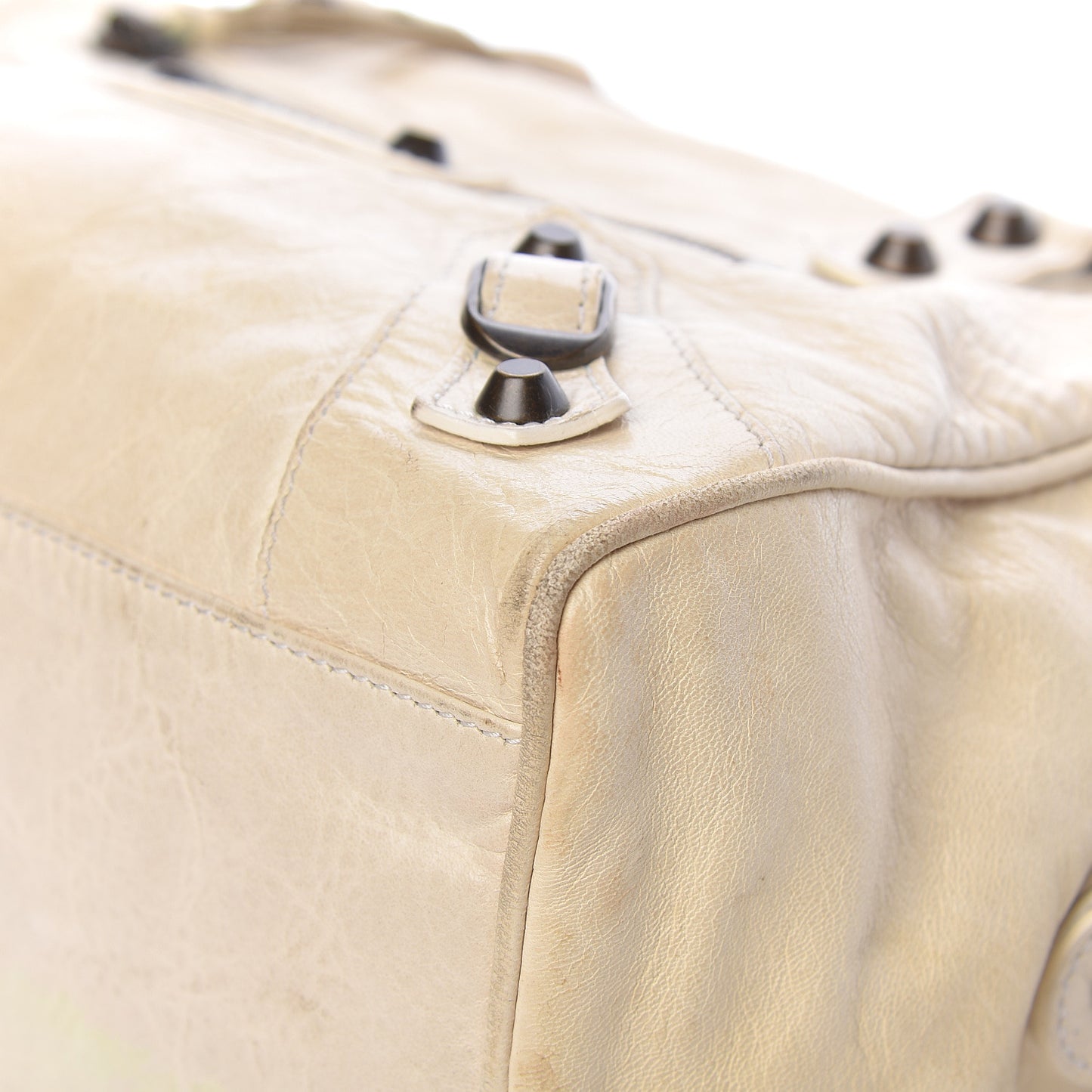 Agneau Classic Hardware Box Bag White