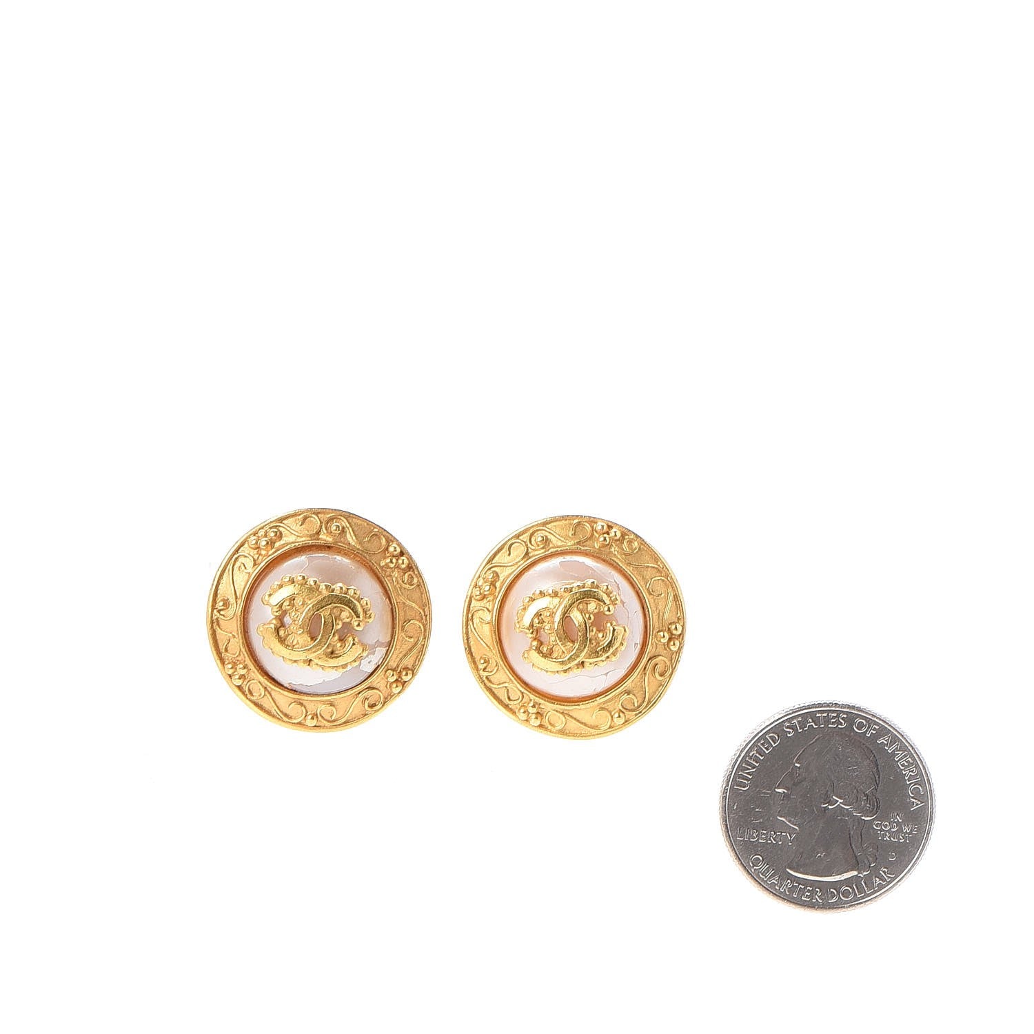 Chanel Pearl CC Round Earrings Gold 2 of 8