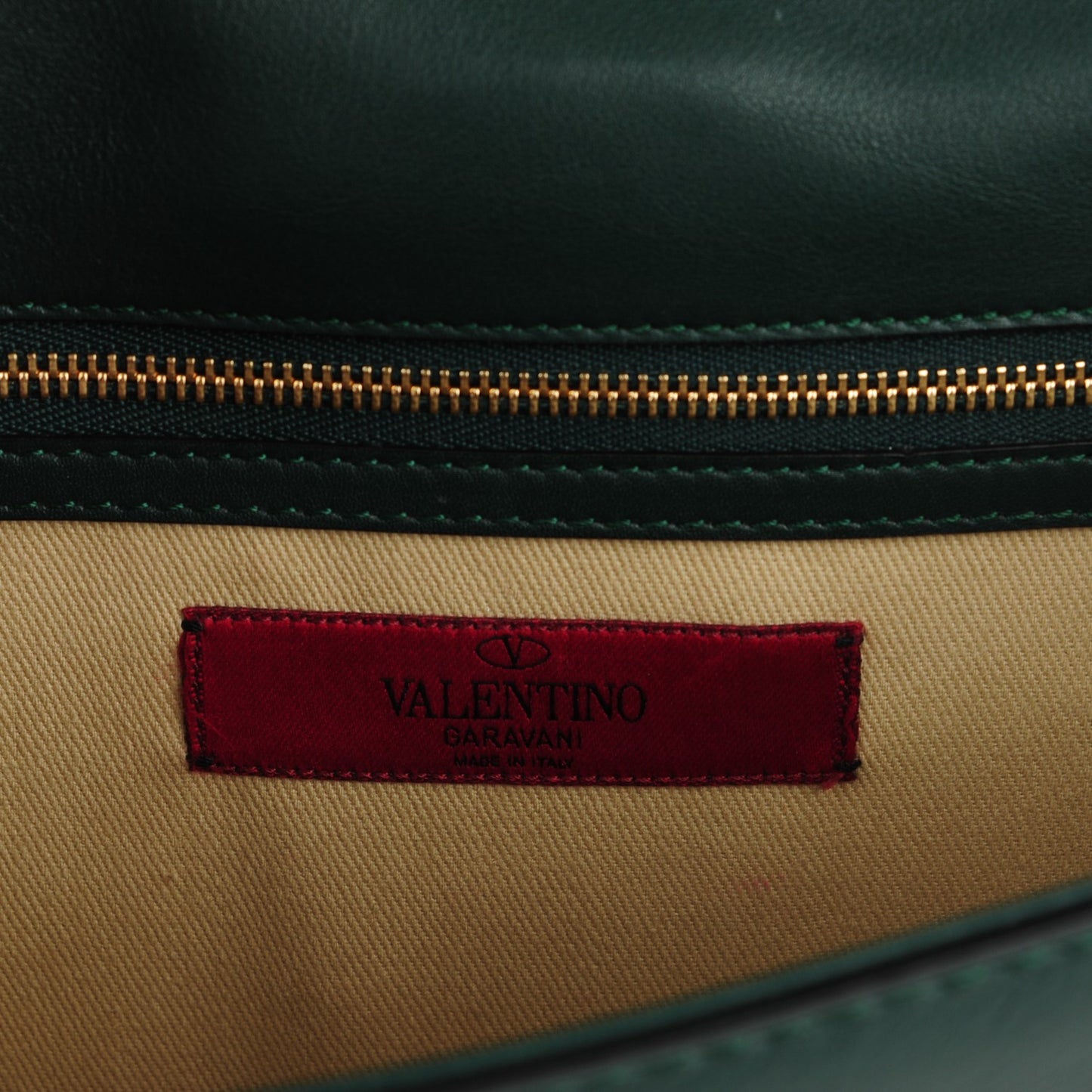 Vitello Medium Glam Lock Rockstud Flap Forest Green