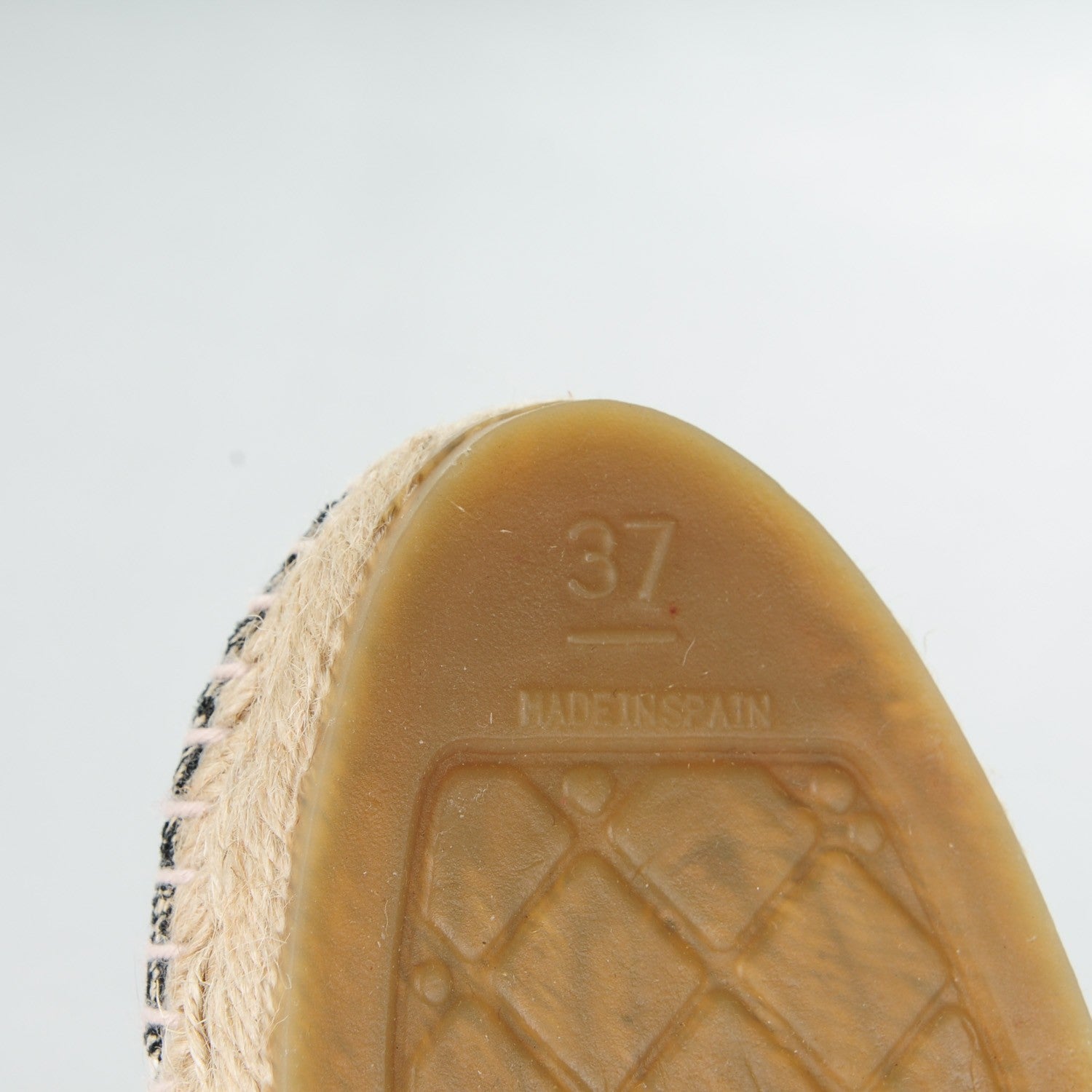 Chanel Toile Sequin CC Espadrilles 37 Beige Black 8 of 9