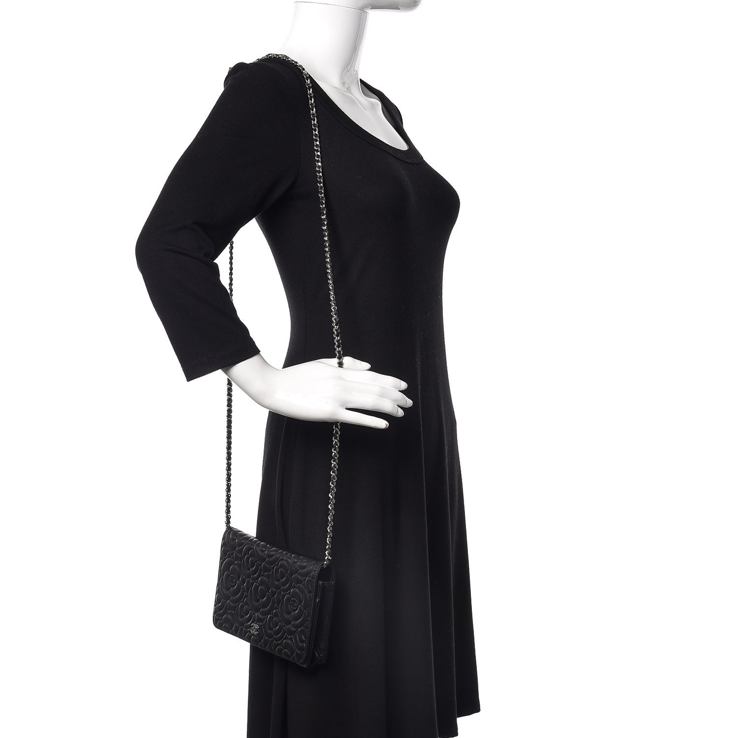 Lambskin Camellia Embossed Wallet On Chain WOC Black
