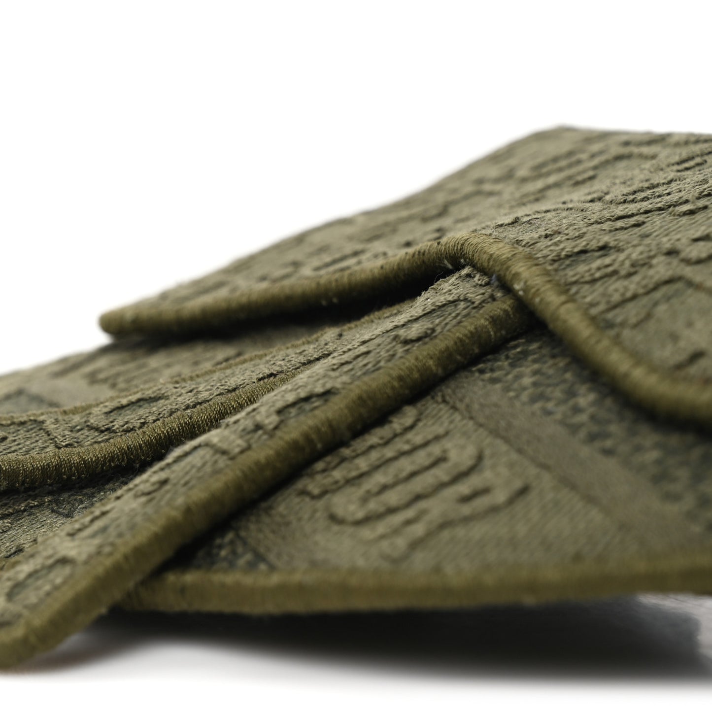 Oblique Embroidered Slim Saddle Belt Pouch Green
