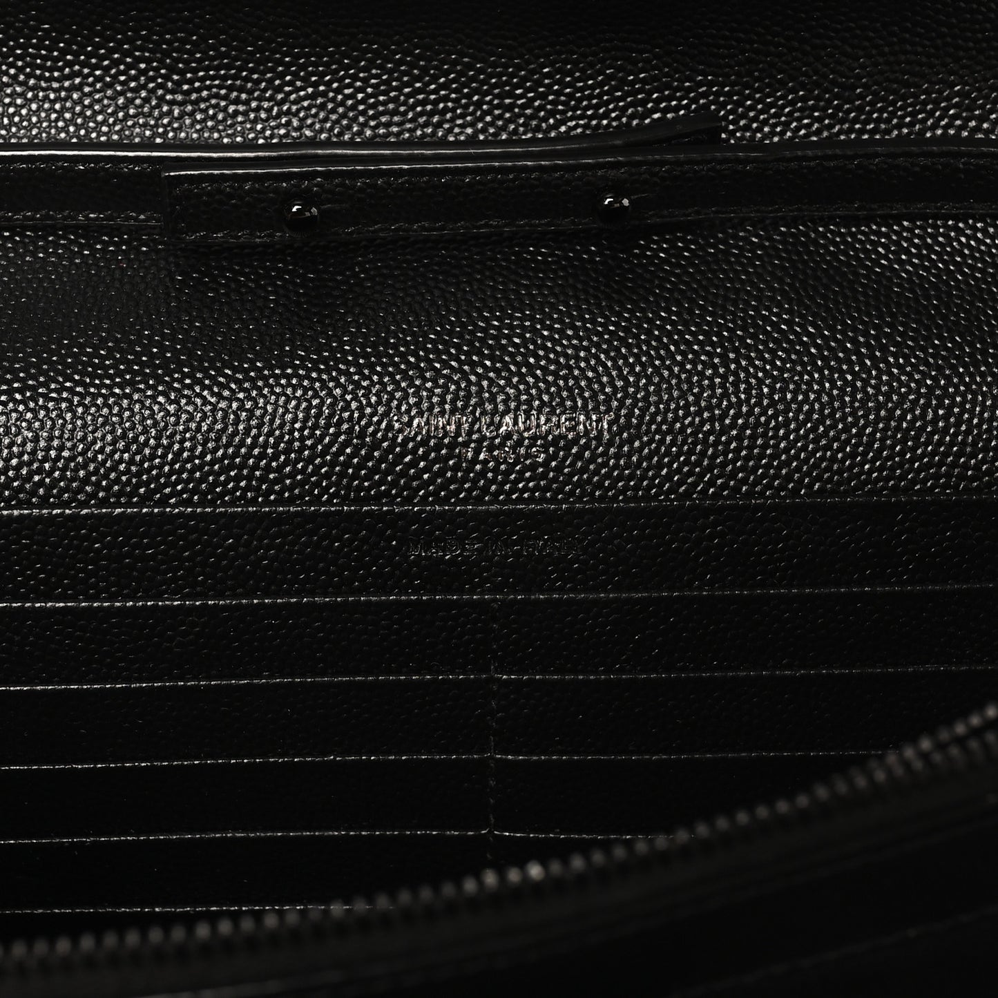 Grain De Poudre Matelasse Chevron Monogram Monochrome Chain Wallet Black