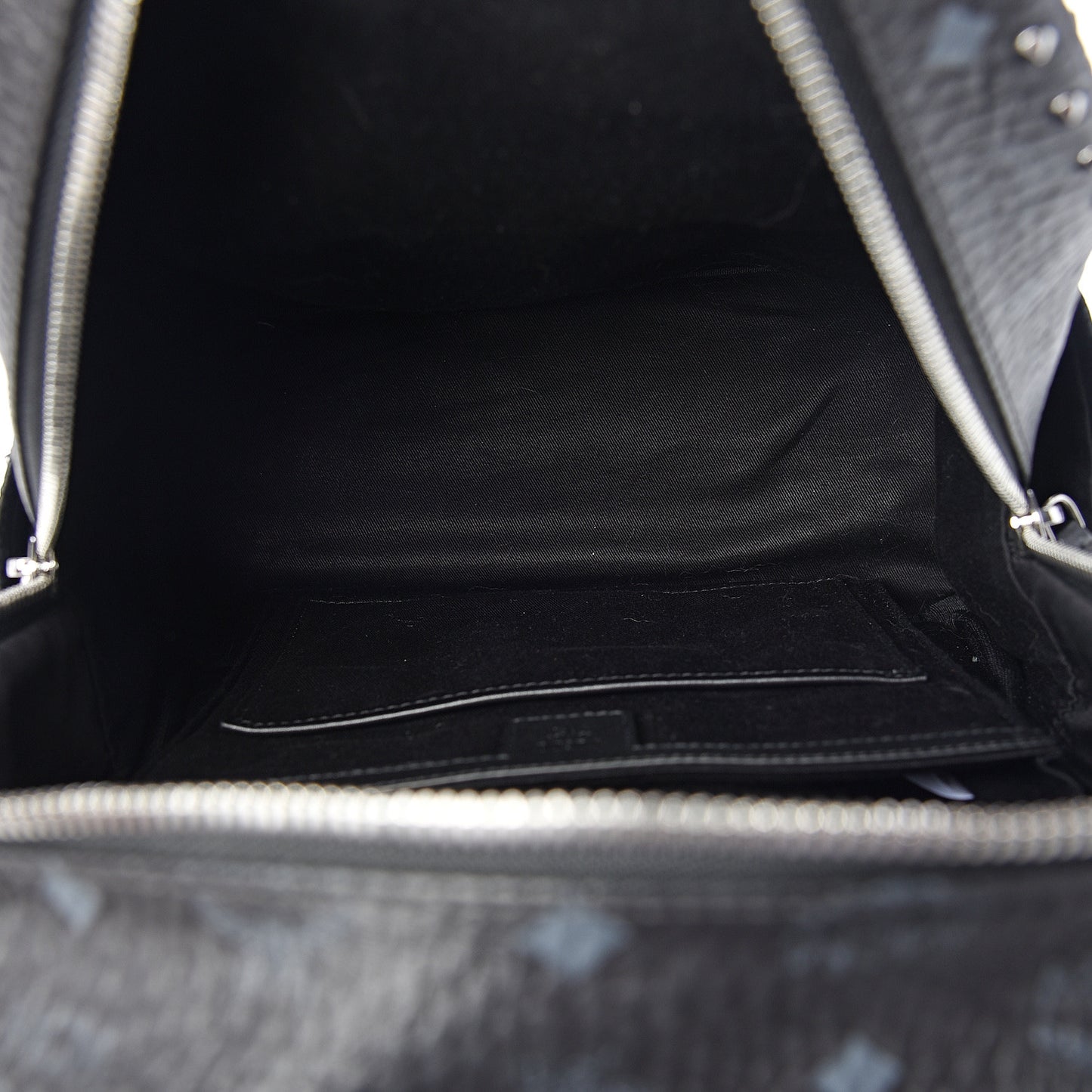 Visetos Studded Small Stark Backpack Black
