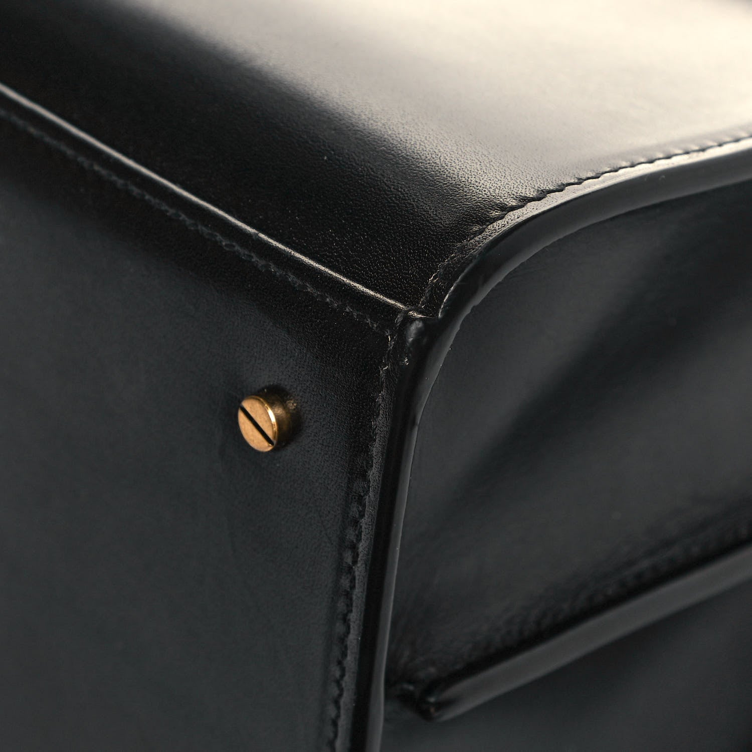 Saint Laurent Smooth Calfskin Medium Classic Monogram Cassandra Top Handle Black Rouge Legion 6 of 13