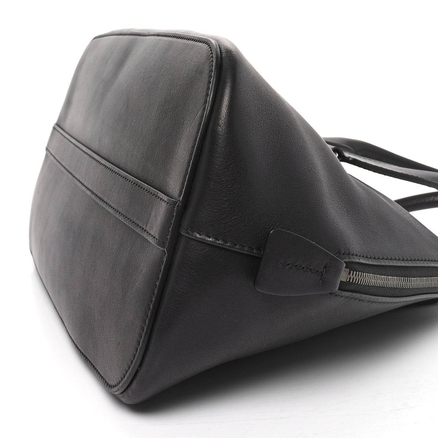 Polished Saddle Calfskin Medium Devon Bag Black