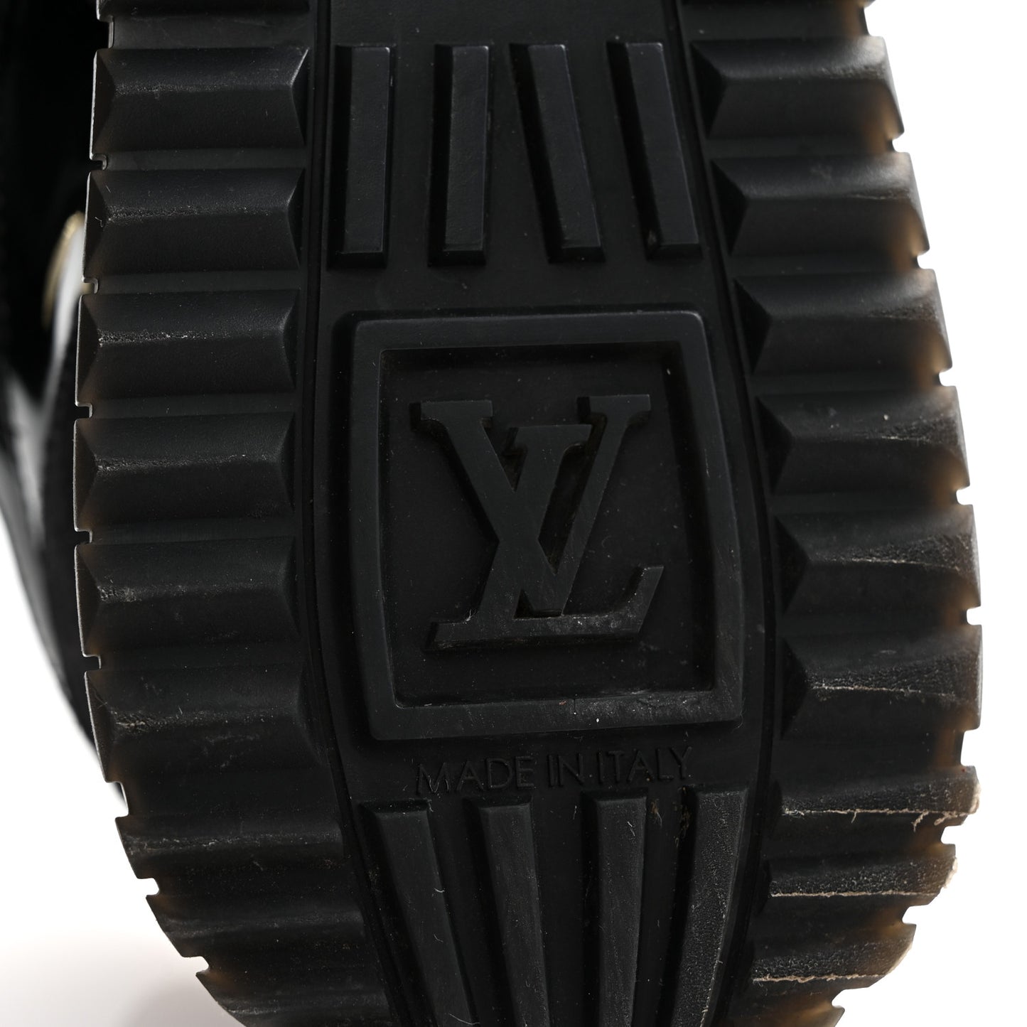 Suede Monogram Run Away Sneakers 39 Black