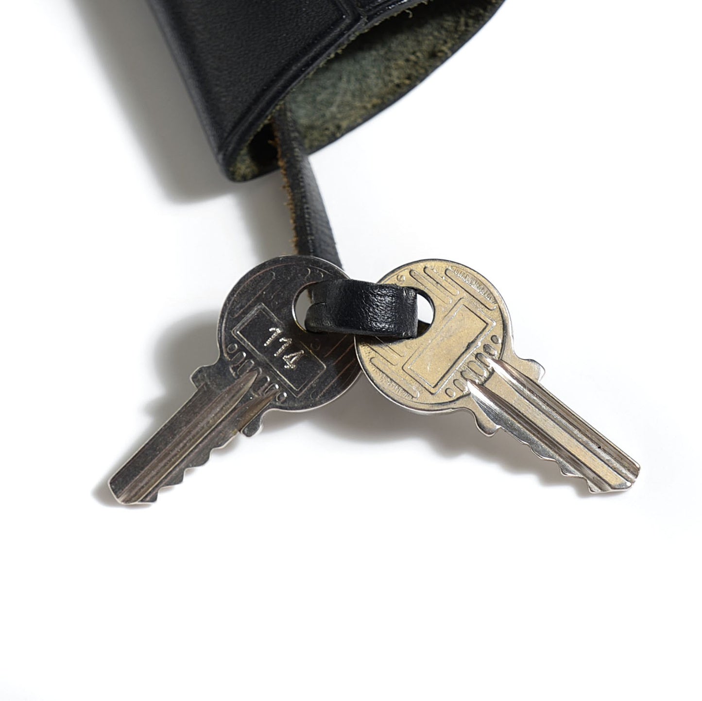 Vache Calfskin Toile Herbag 30 PM Noir Natural