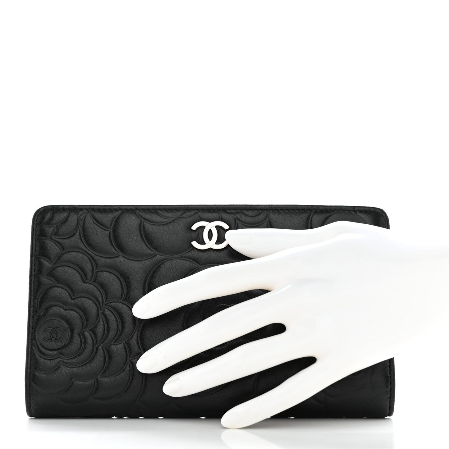 Lambskin Camellia Embossed Yen Wallet Black