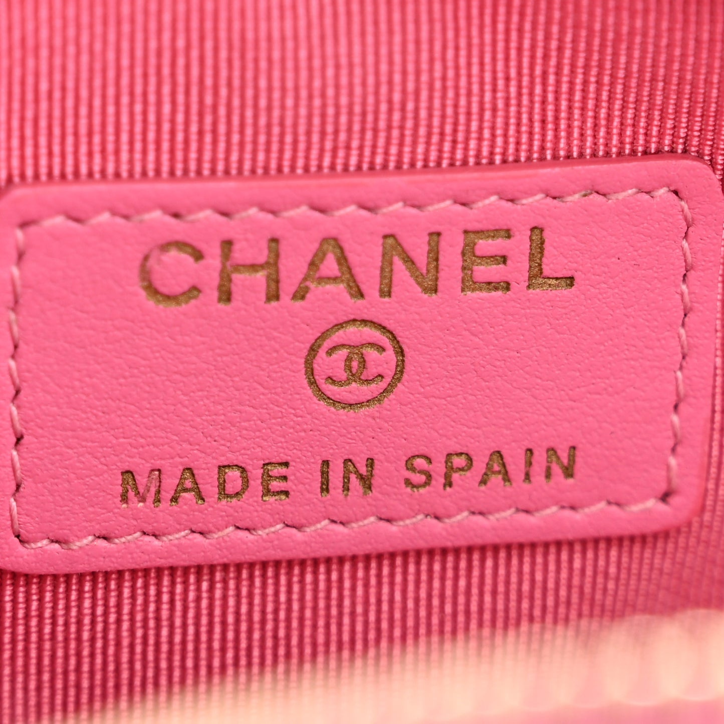 Caviar Quilted Zip Around Classic Coin Purse Pink