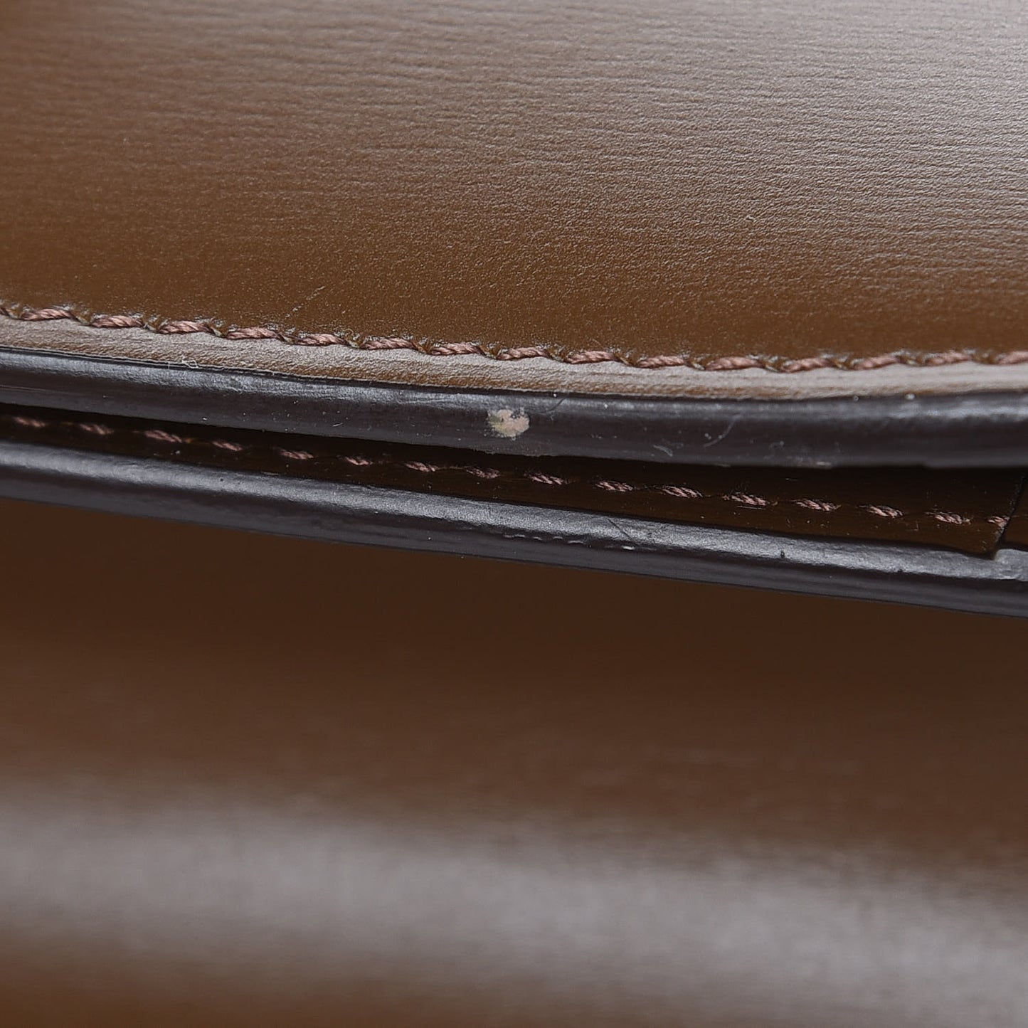 Box Calfskin Medium Classic Box Flap Bag Camel