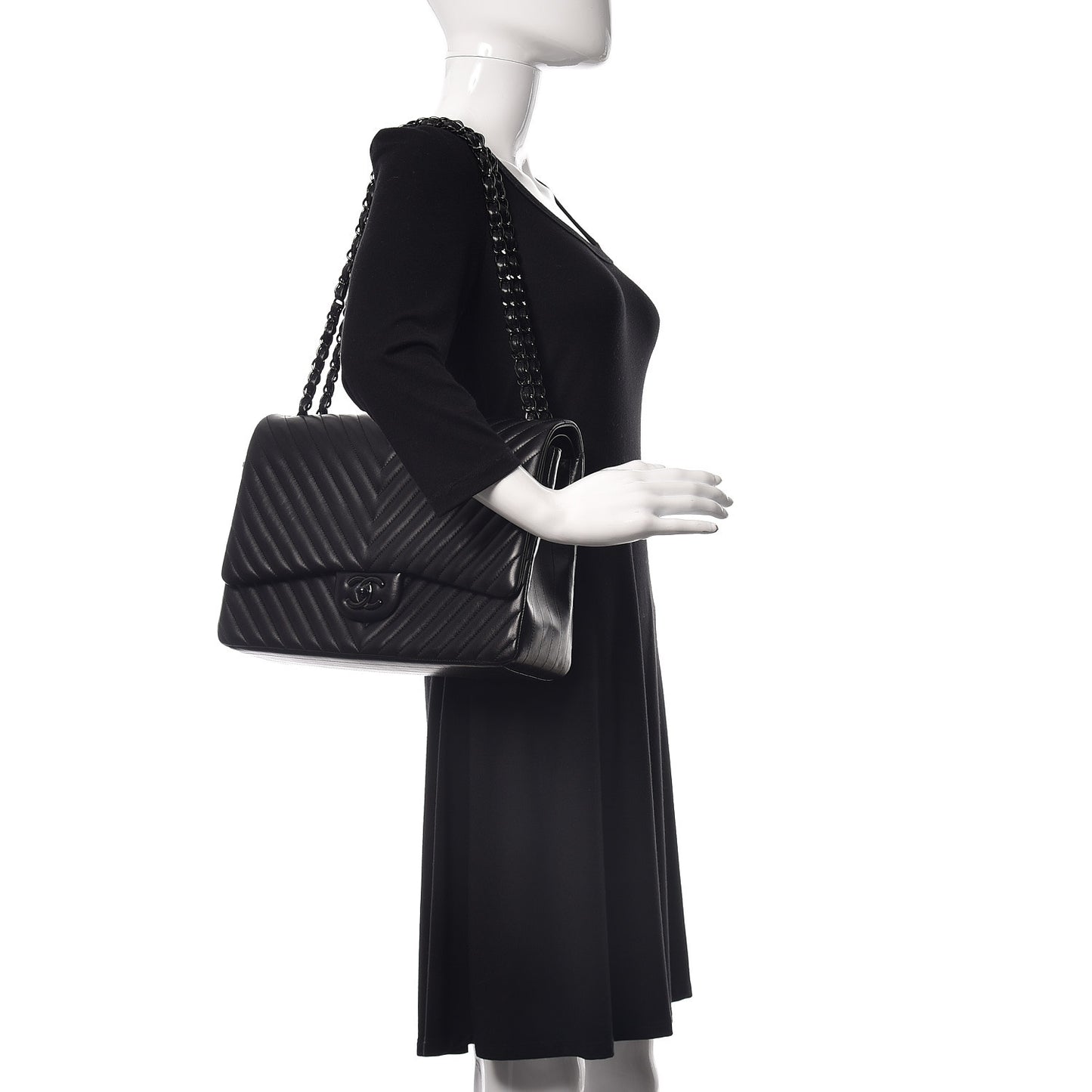 Lambskin Chevron Quilted Maxi Double Flap So Black
