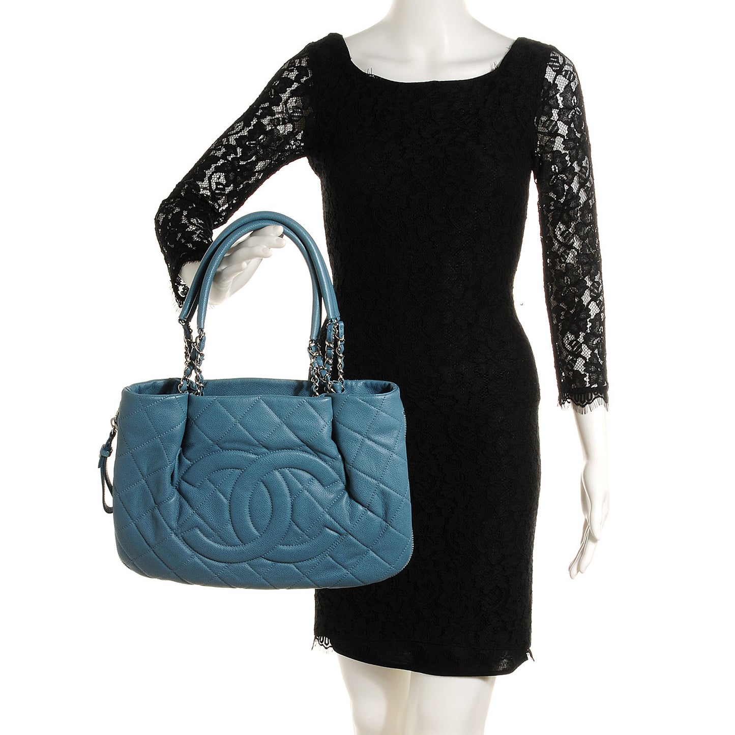 Caviar Expandable Zip Small Shoulder Bag Blue
