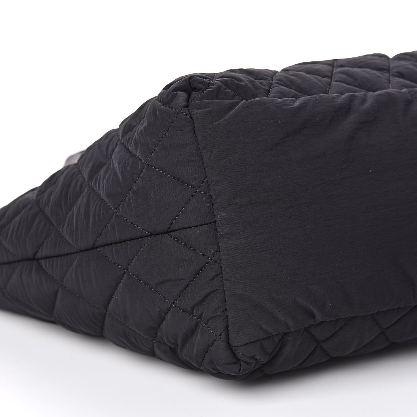Nylon Quilted Coco Cocoon Bowler Black