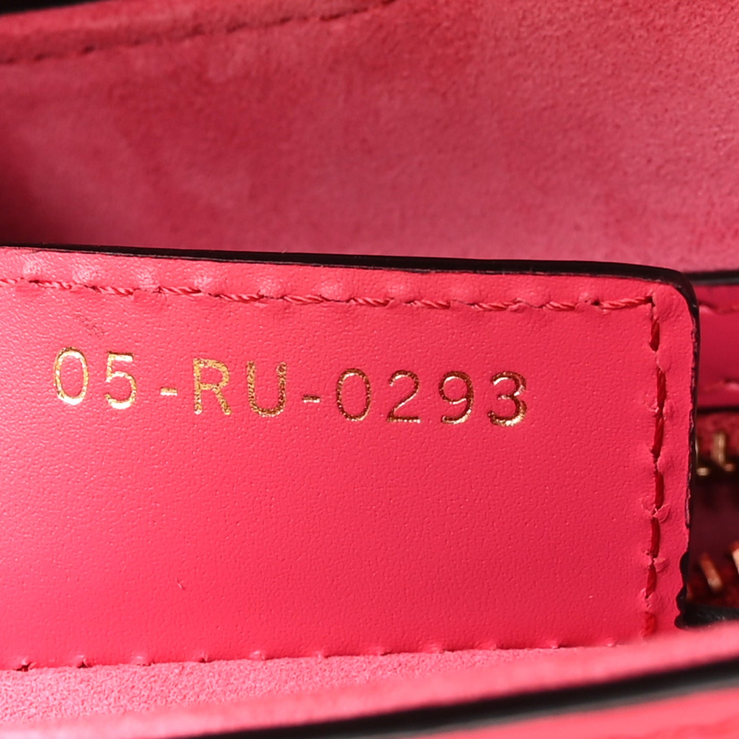 Smooth Calfskin Saddle Bag With Strap Fuchsia