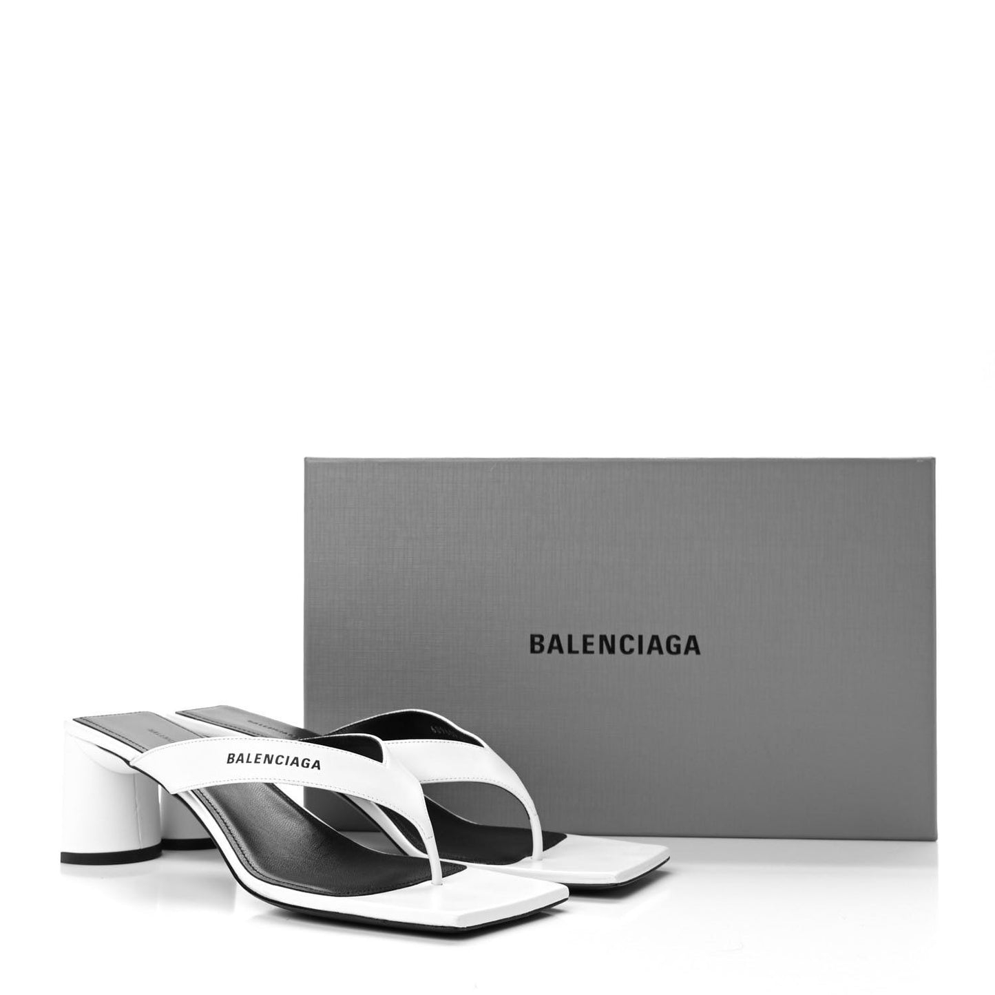 Soft Nappa Logo Double Square Flat 60mm Sandals 40 White Black