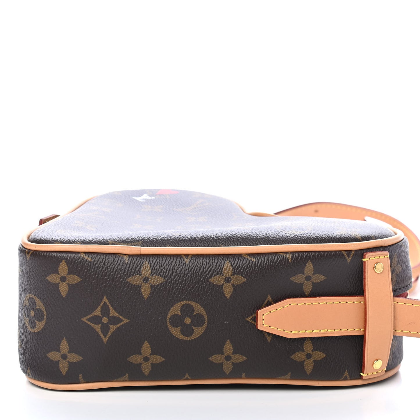 Monogram Game On Coeur