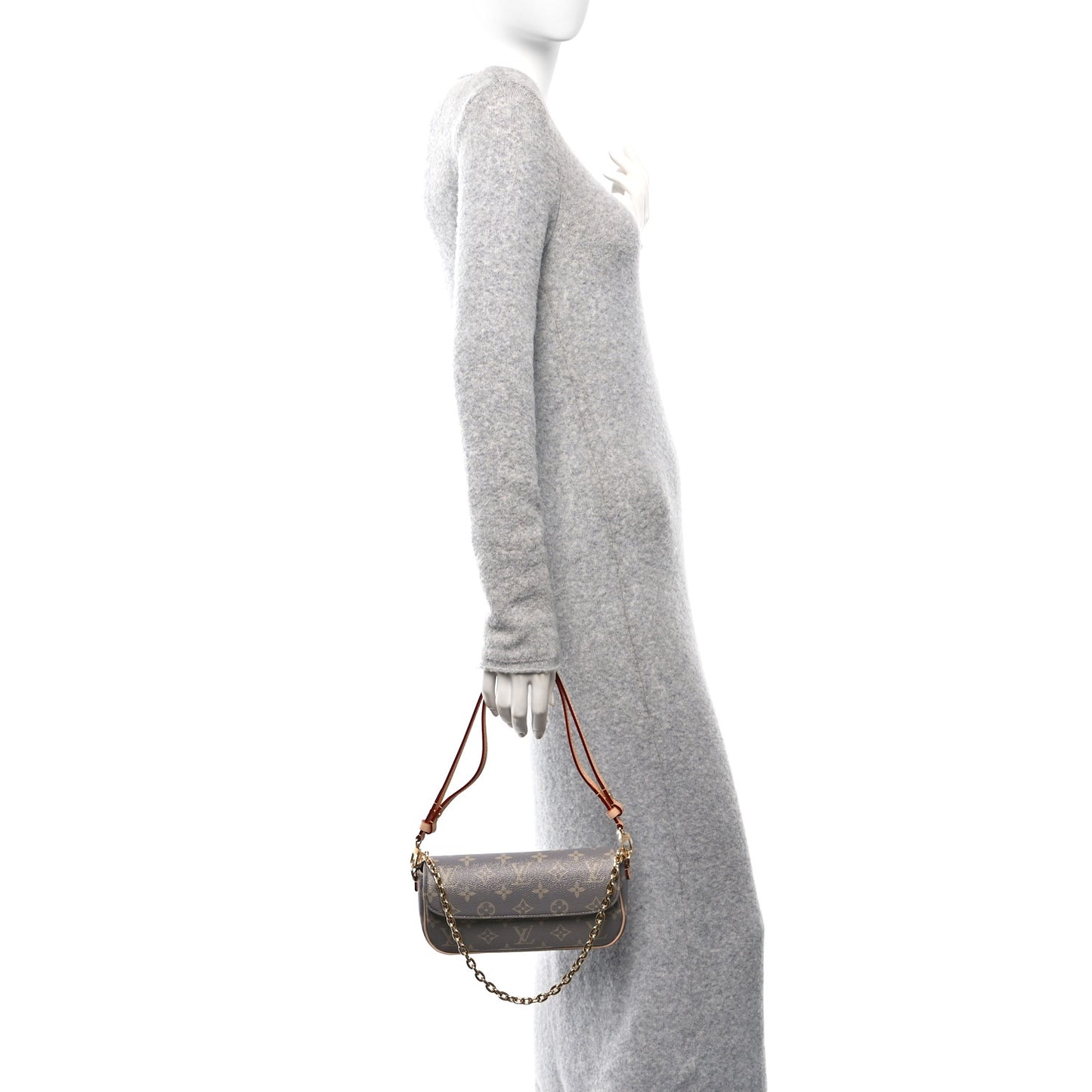 Monogram Ivy Wallet On Chain Trianon Gray