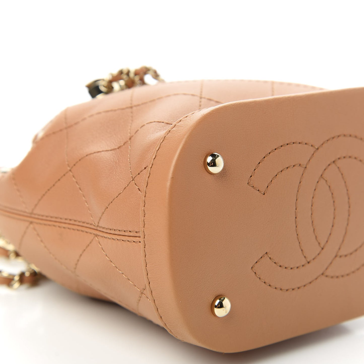 Calfskin Stitched Chain Bucket Bag Camel