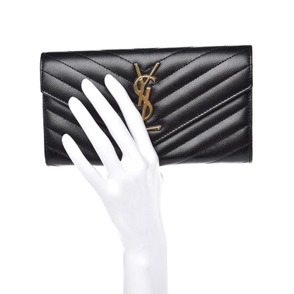 Saint Laurent Grain De Poudre Matelasse Chevron Monogram Flap Wallet Black 2 of 8