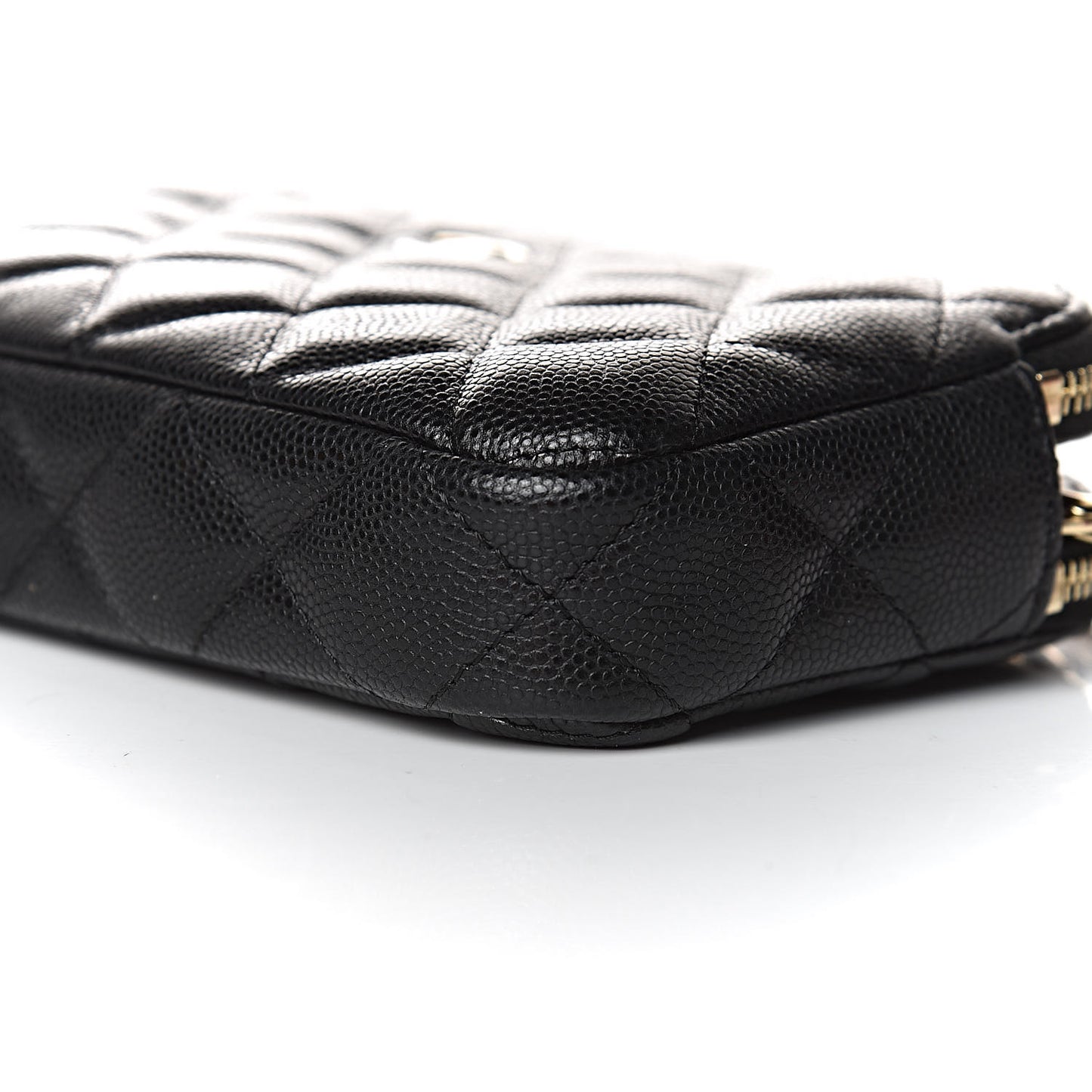 Caviar Quilted Small Clutch With Chain Black