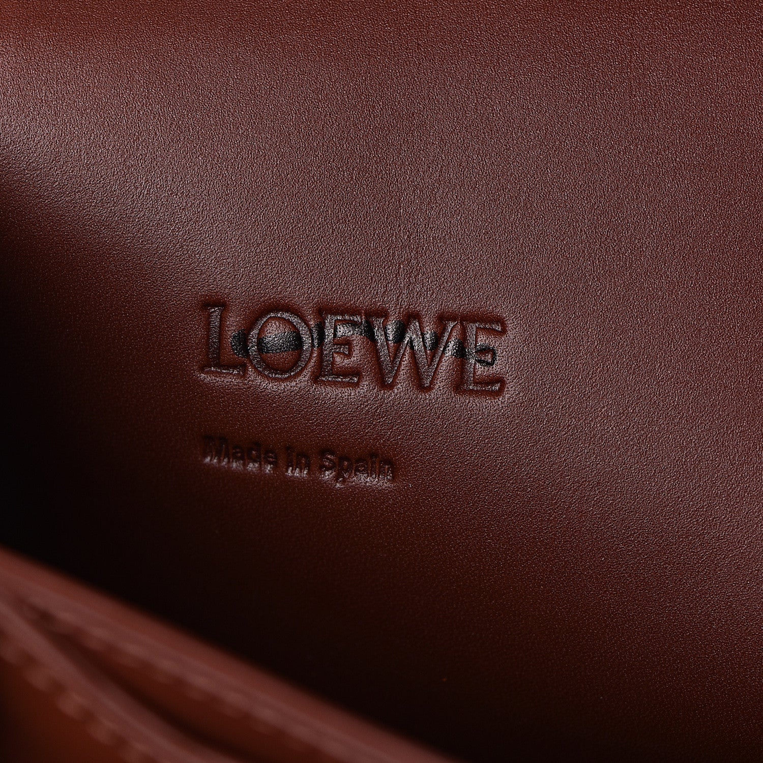 Loewe Woven Raffia Calfskin Medium Barcelona Shoulder Bag Brown 9 of 11