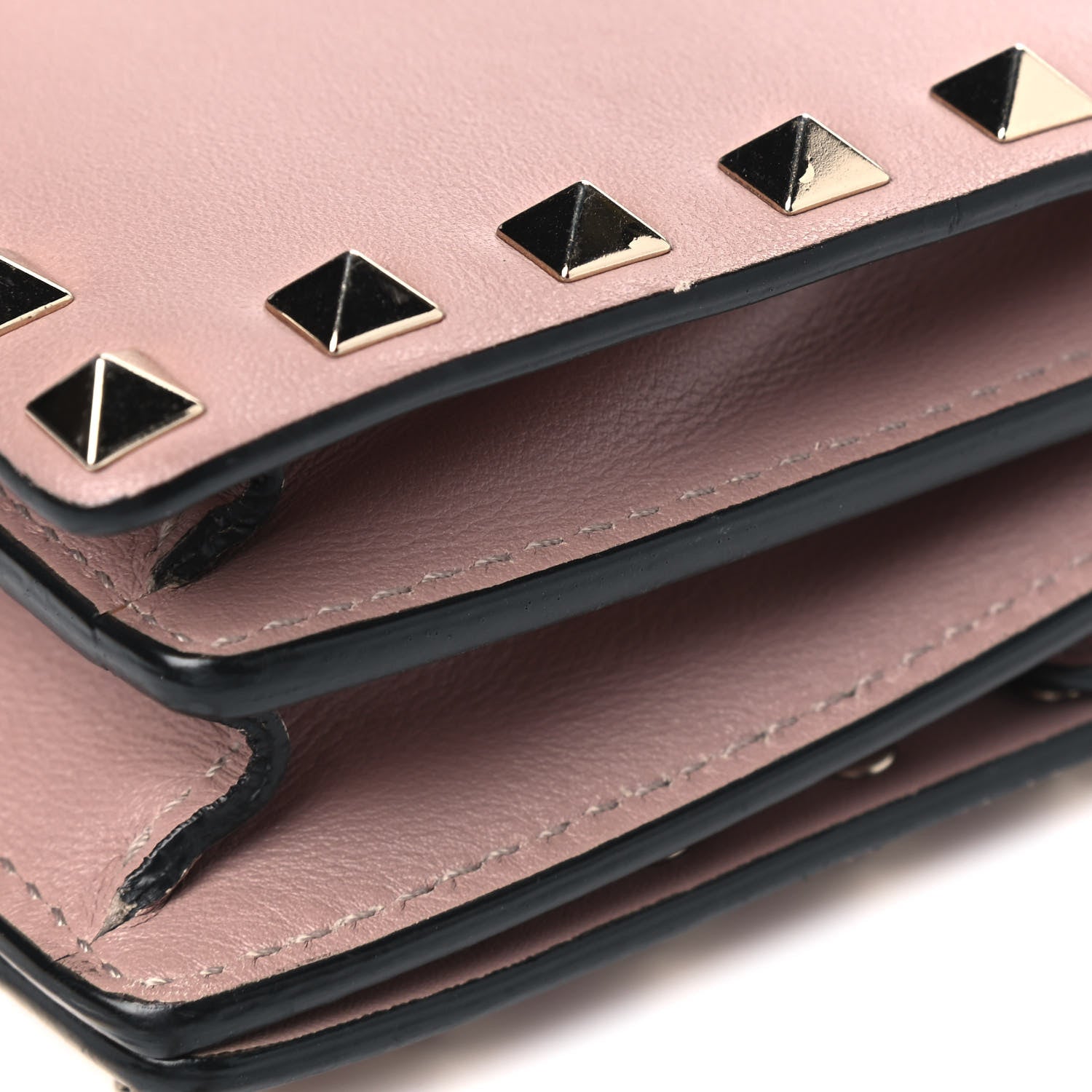 Valentino Garavani Vitello Rockstud Wallet on Chain Poudre 5 of 5