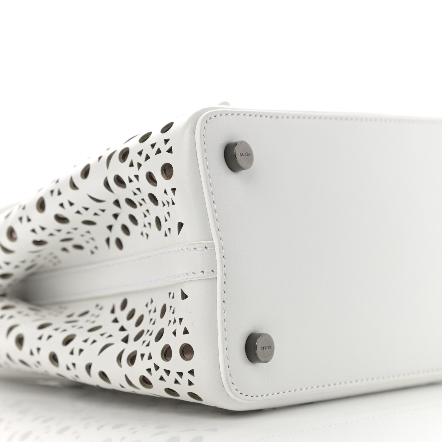 Alaia Calfskin Vienne Wave Mina 20 Bag White 9 of 12