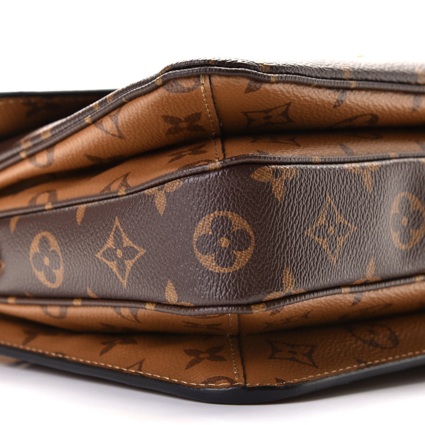 Reverse Monogram Pochette Metis