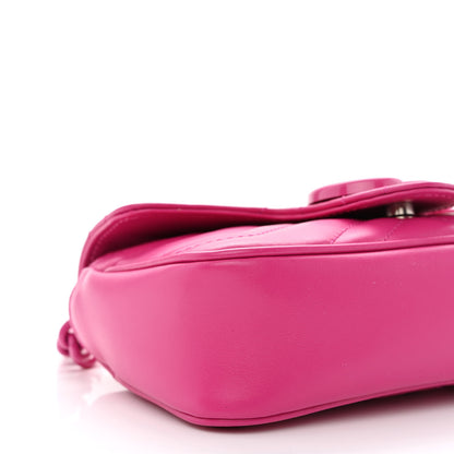Gucci Calfskin Matelasse Monochrome GG Marmont Chain Belt Bag Classic Fuxia 8 of 9