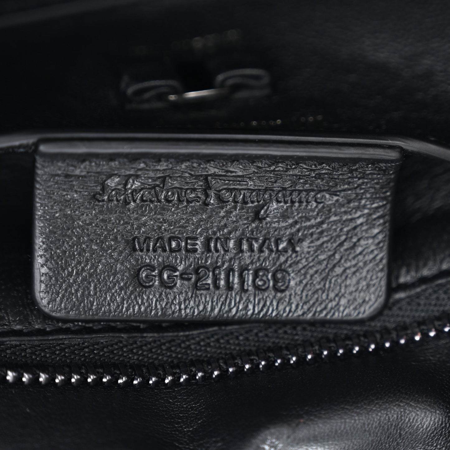 Calfskin Viva Bow Shoulder Bag Black