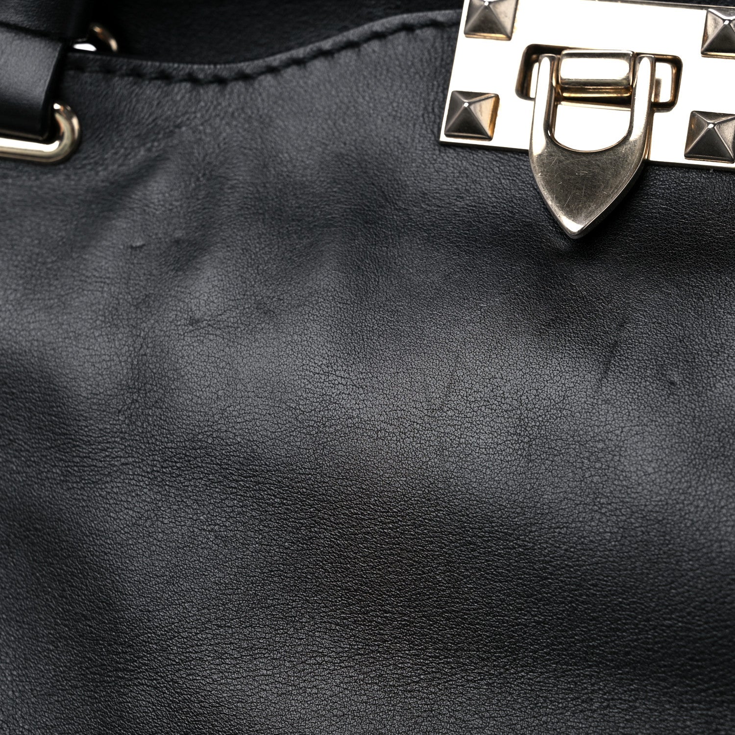 Valentino Garavani Vitello Medium Rockstud Tote Black 11 of 12