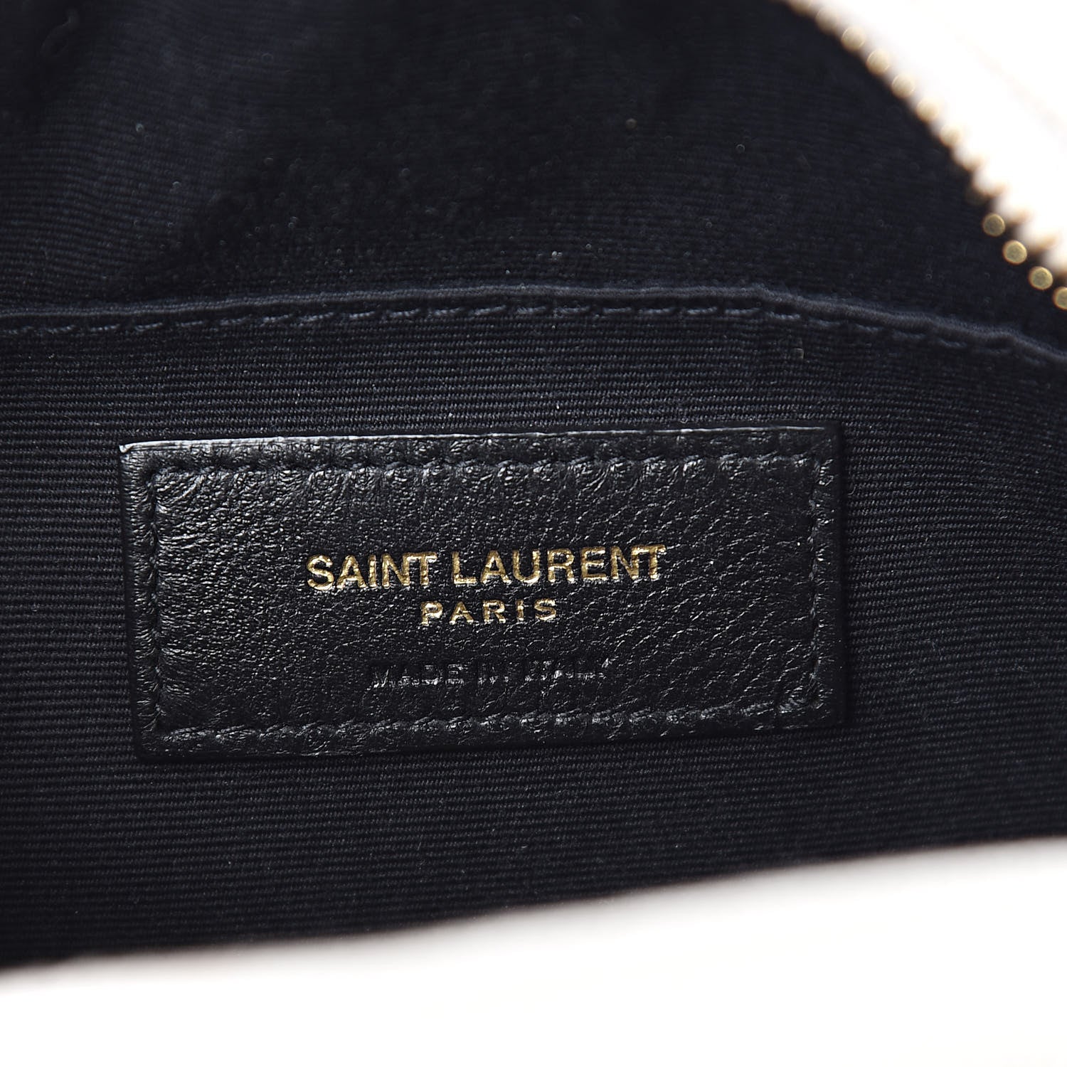 Saint Laurent Grain De Poudre Matelasse Chevron Quilted Round Vinyle Camera Bag White 6 of 9