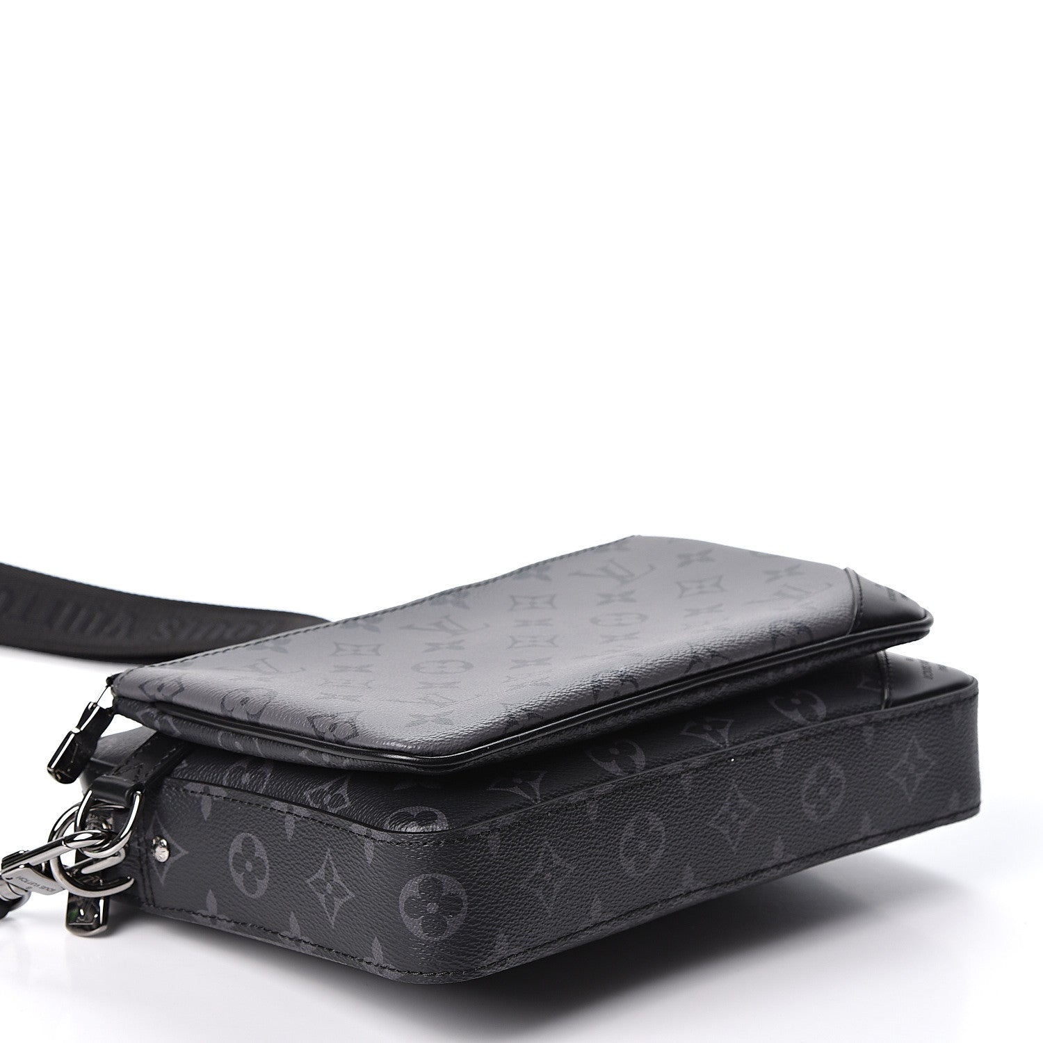 Louis Vuitton Reverse Monogram Eclipse Trio Messenger 3 of 11