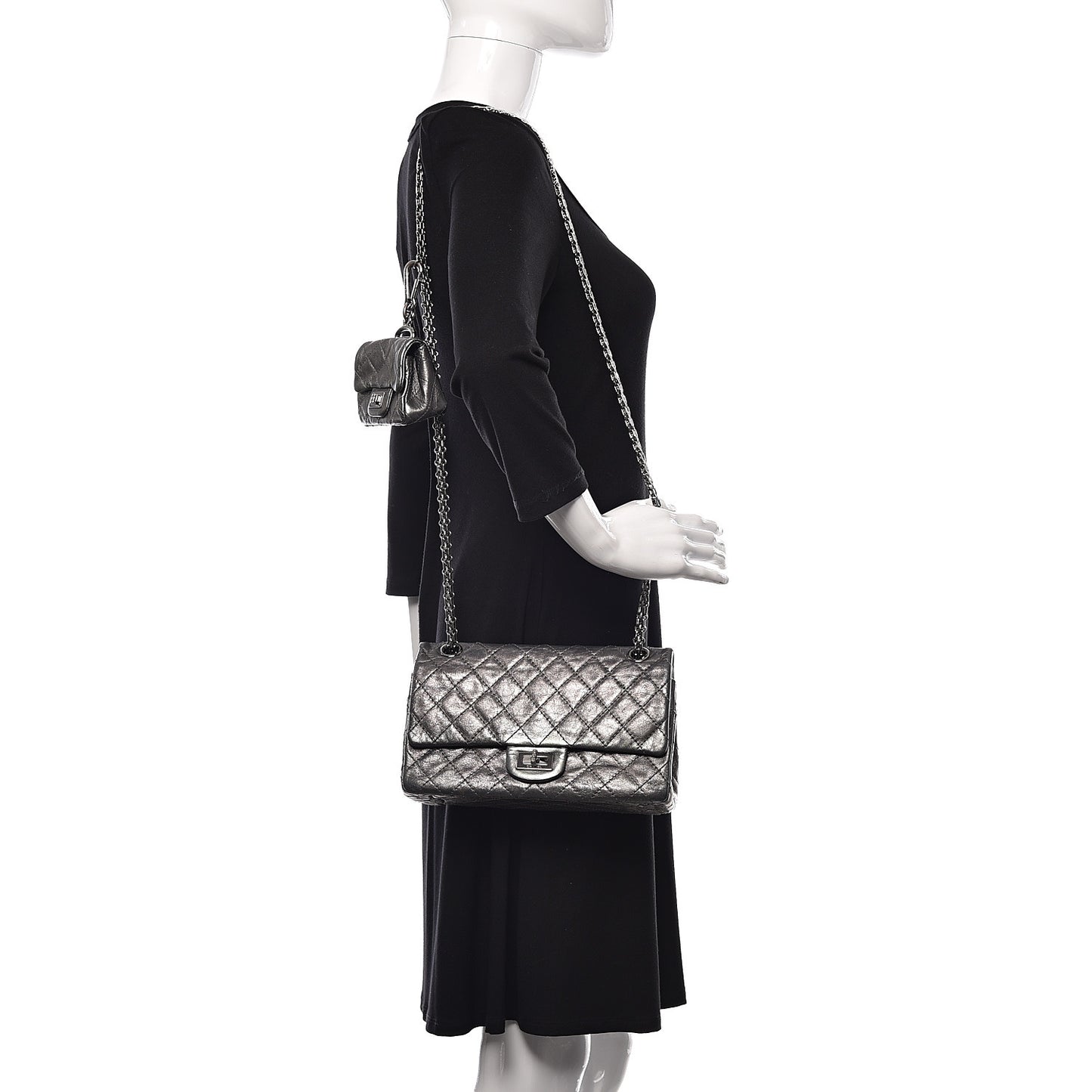 Metallic Aged Calfskin Quilted 2.55 Reissue 225 Flap Dark Silver