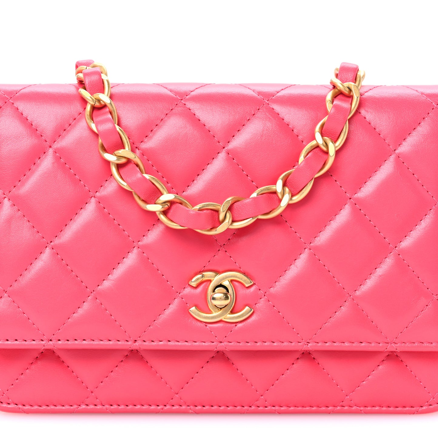 Lambskin Enamel Quilted CC Wallet on Chain WOC Pink