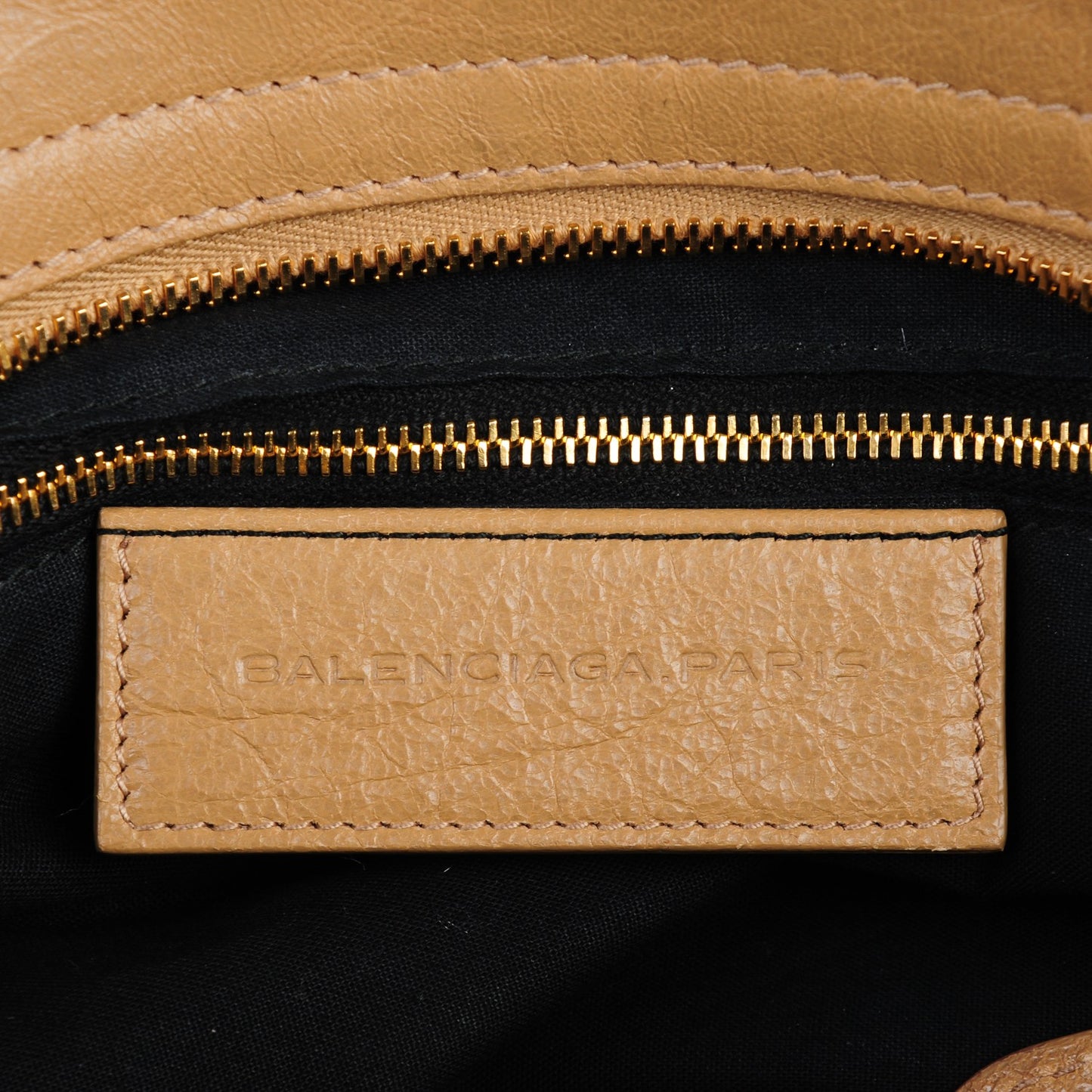 Agneau Giant 12 Gold Hardware City Beige Nougatine