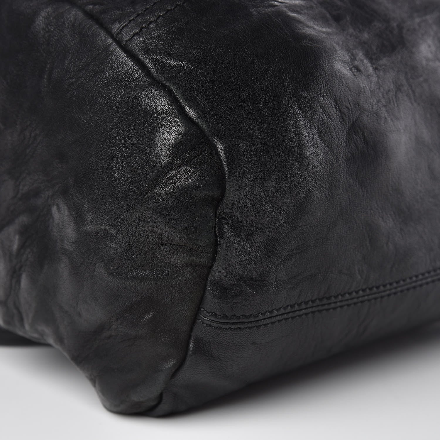 Givenchy Tumbled Sheepskin Medium Pandora Black 9 of 15