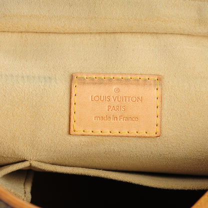 Louis Vuitton Monogram Hudson GM 6 of 10
