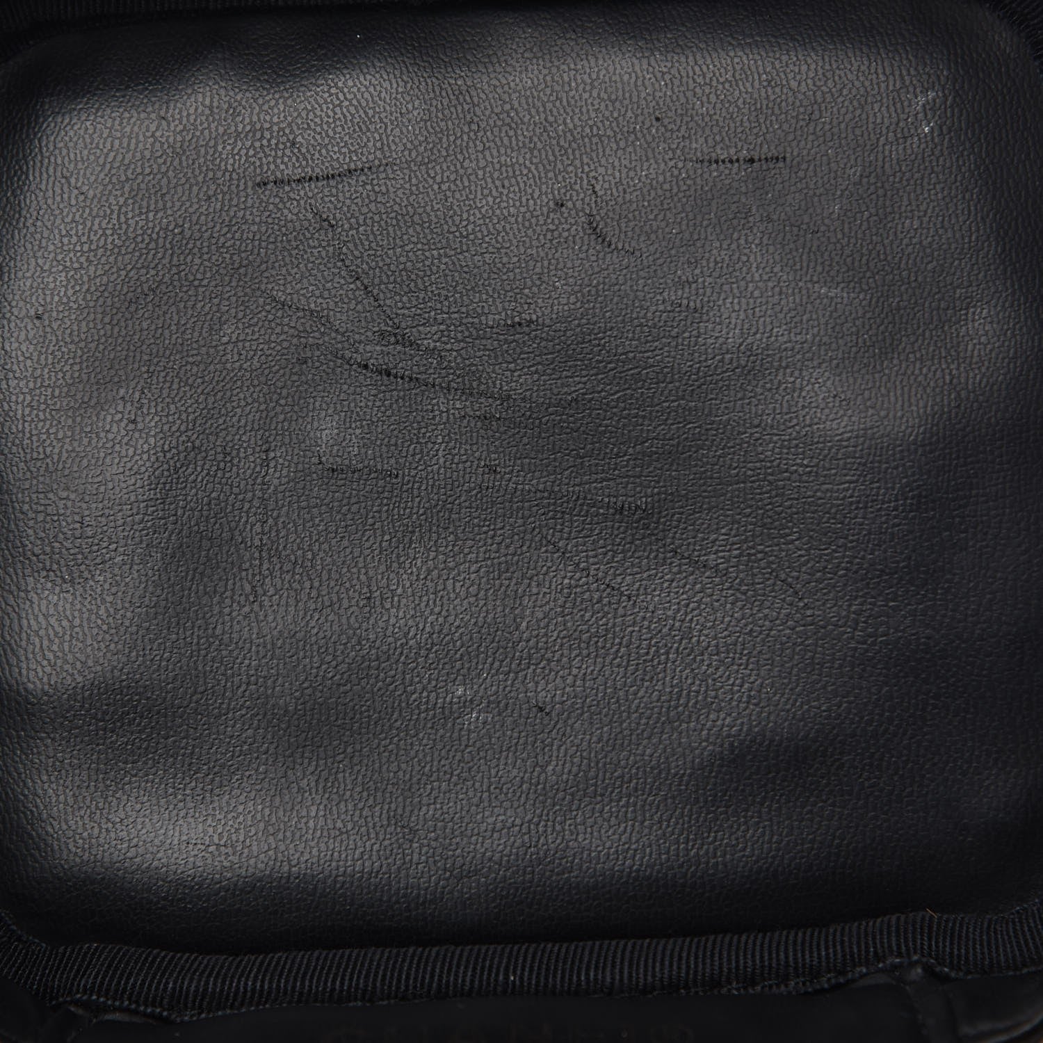 Chanel Caviar Cosmetic Vanity Bag Black 15 of 15