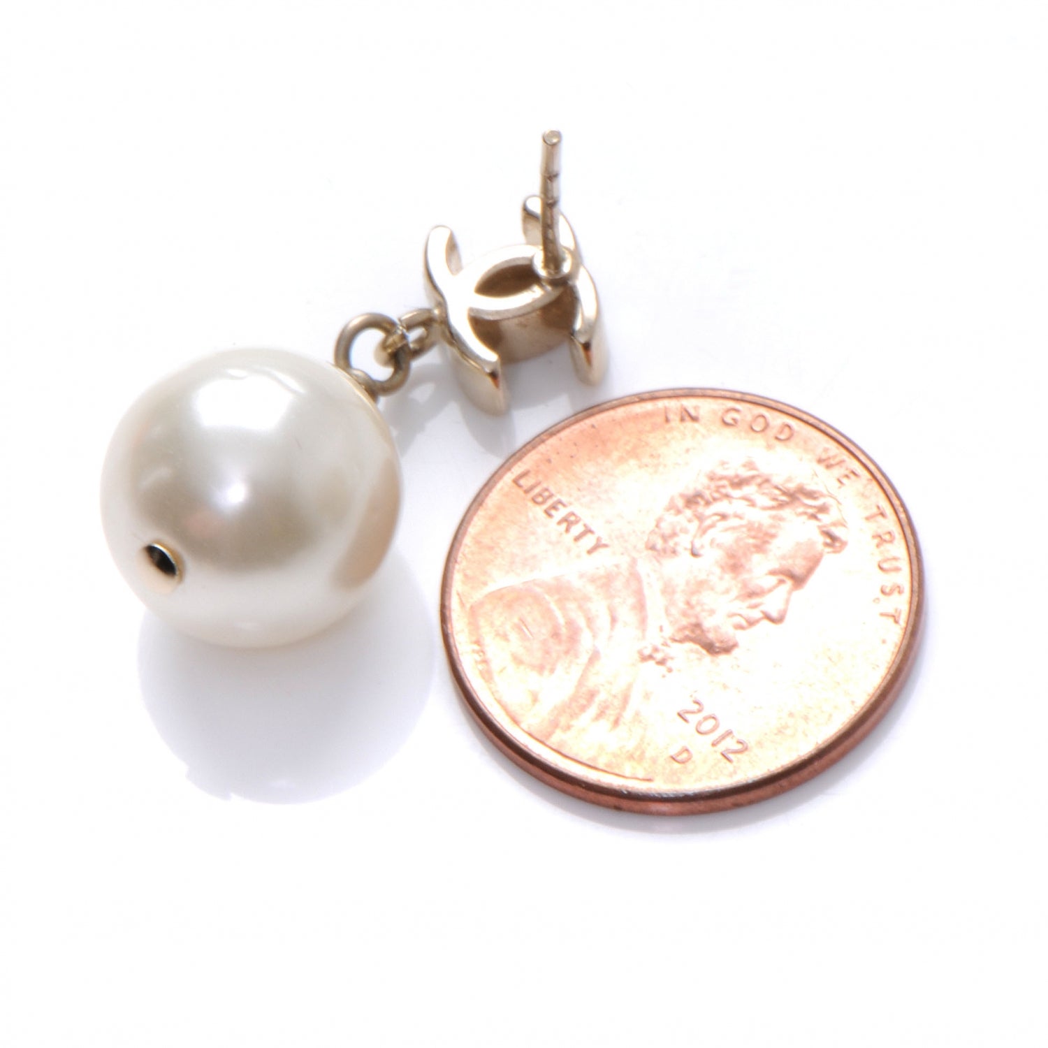 Chanel Pearl CC Logo Earrings 3 of 3